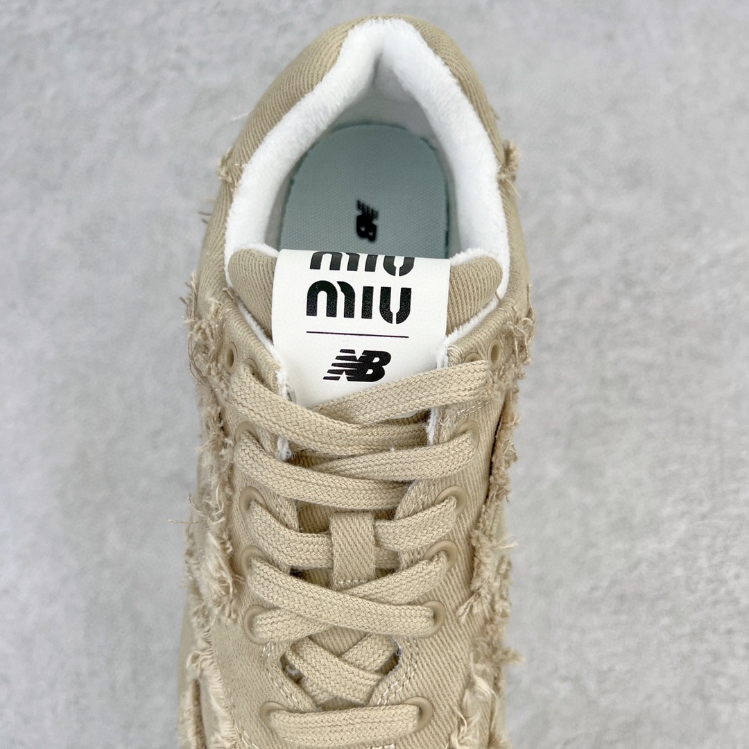 MiuMiu New Balance NB574 米黄色 低筒 联名 女款 复古慢跑鞋 女鞋 休闲鞋 板鞋 5E765D_CSL_F0044_F_015