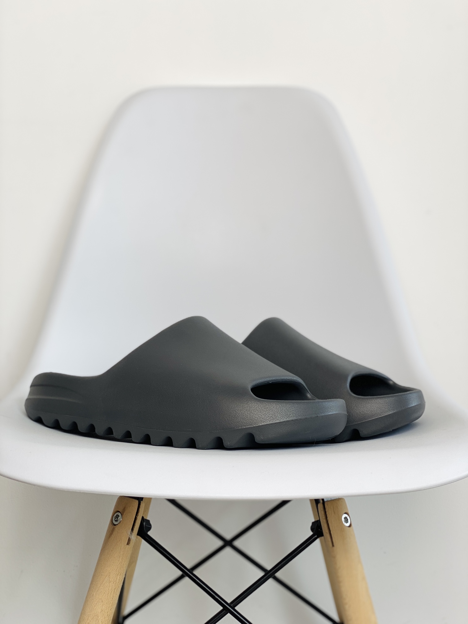 originals Yeezy Slide Onyx 黑色 室外 室内拖鞋 沙滩鞋 男鞋 女鞋 H06448