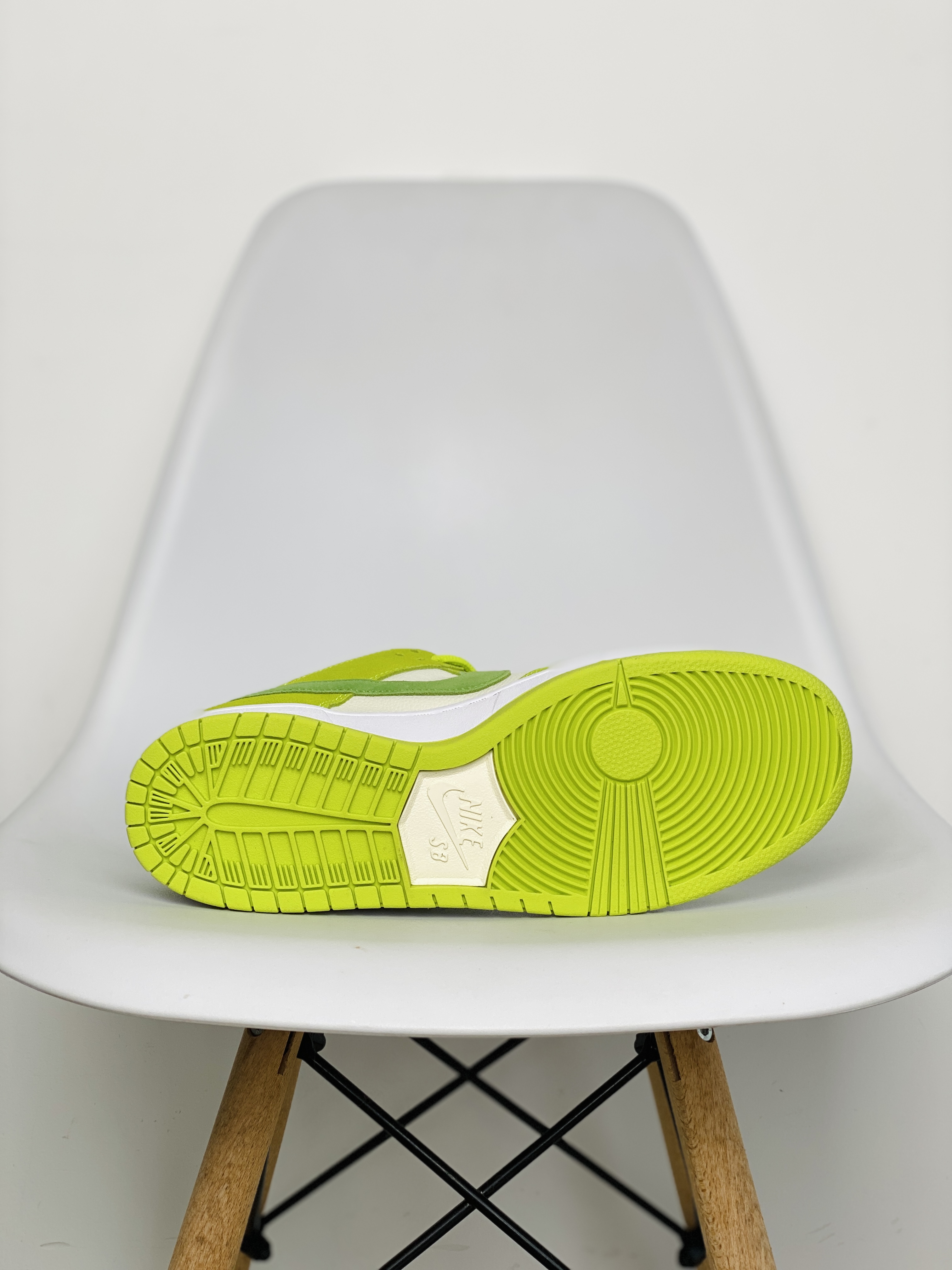 dunk Low Sour Apple 青苹果 低筒 复古板鞋 休闲鞋 男鞋 女鞋 DM0807-300