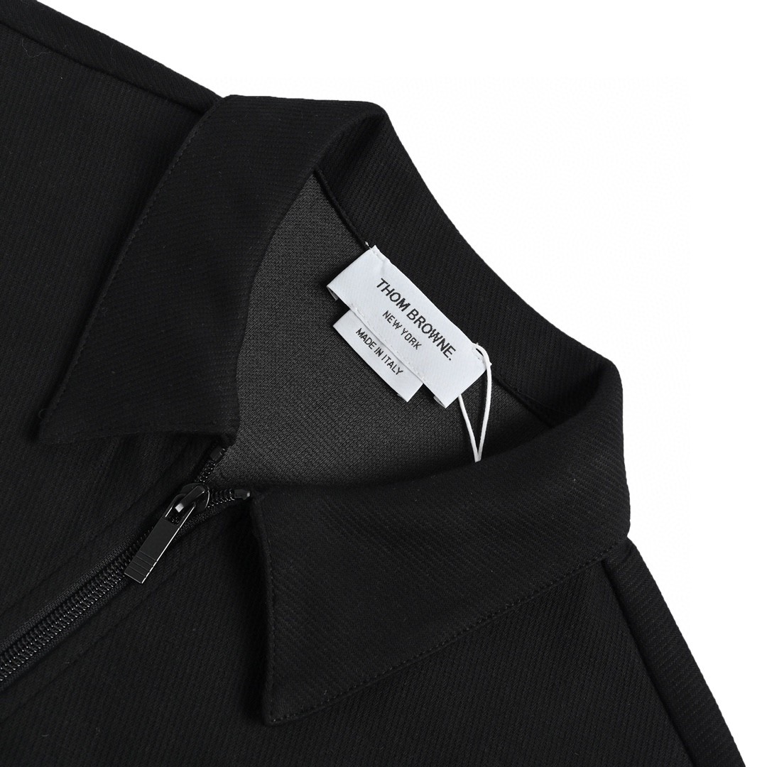 Thom Browne FW21 拉链前贴袋条纹运动夹克 黑色 外套 长袖 秋冬款 男女同款 