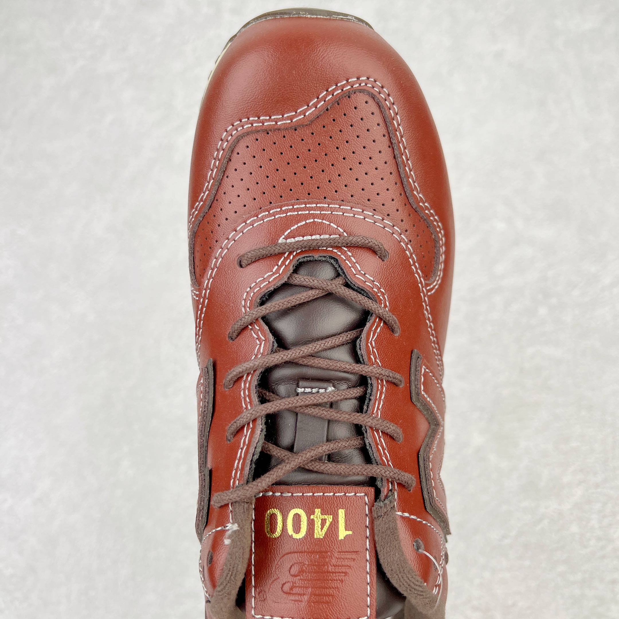 New Balance NB1400 红棕色 皮面 低筒 复古跑鞋 休闲鞋 板鞋 运动鞋 男鞋 女鞋  