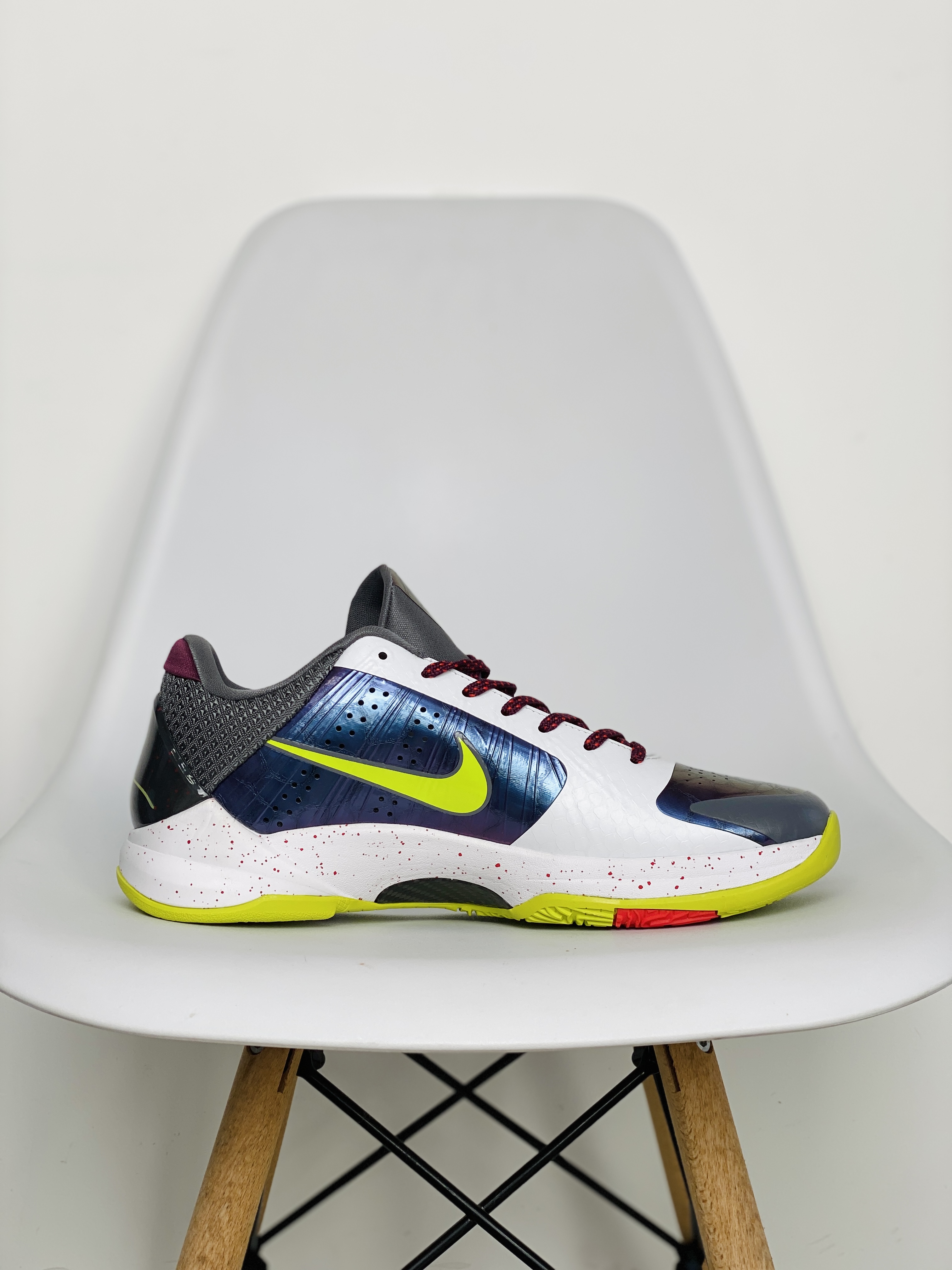 S2外貿 KOBE5 Chaos 小丑 低筒 前掌气垫 球鞋 籃球鞋 實戰鞋  真碳板 男鞋 CD4991-100