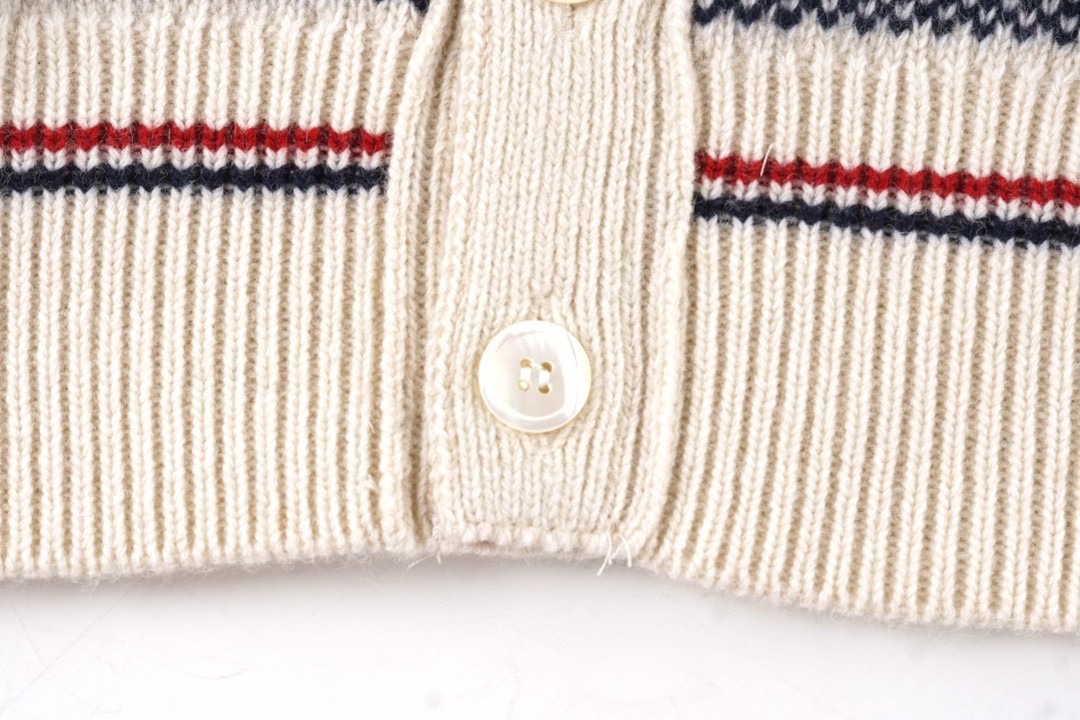 Thom Browne 条纹提花羊毛衫 米白色 针织衫 开衫 毛衣 外套 长袖 男女同款 