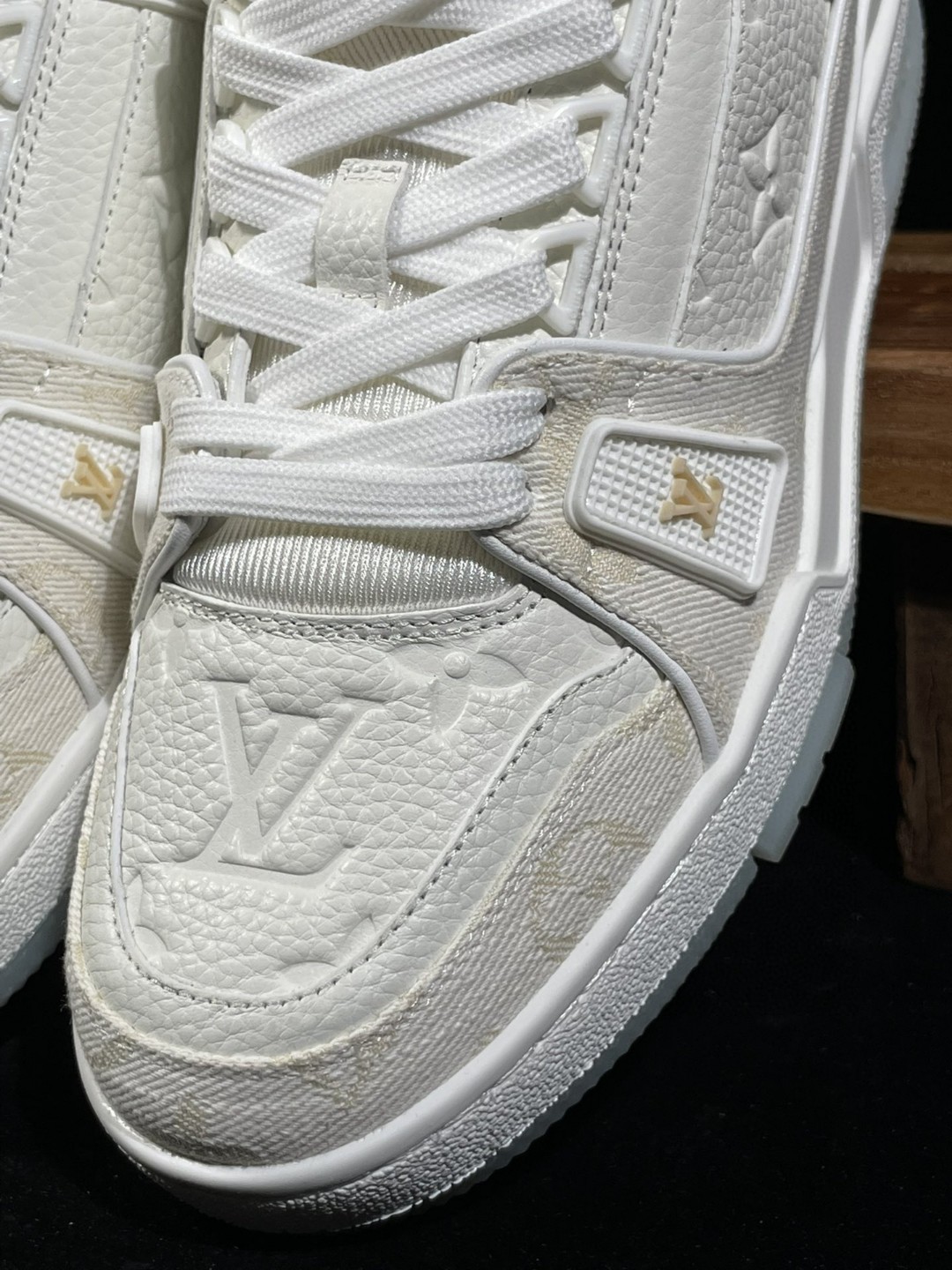 Louis Vuitton路易威登 Trainer 白色 皮革 低筒 休闲鞋 板鞋 男鞋 女鞋