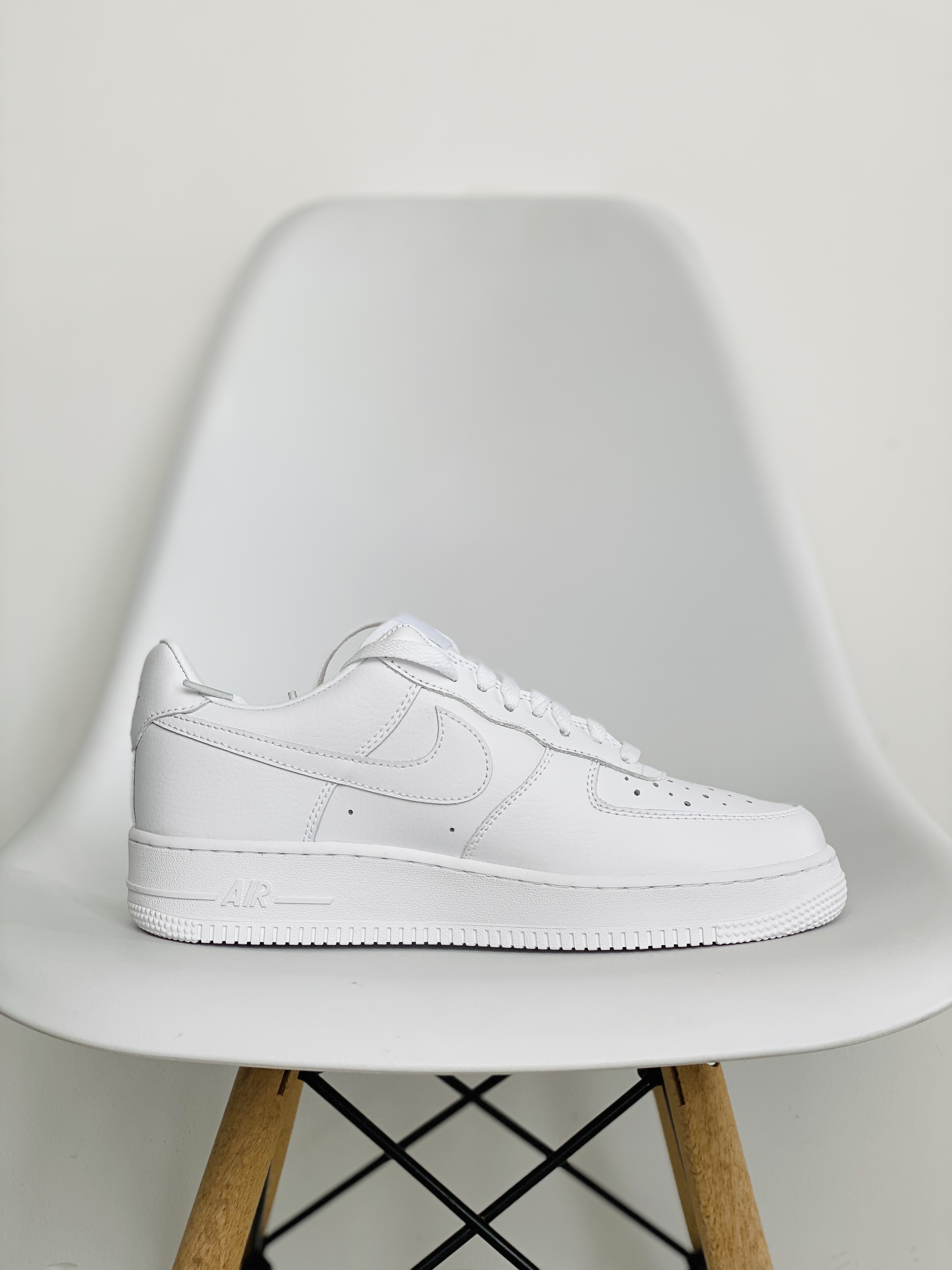 NOCTA Air Force 1 Low Certifled Lover Boy 纯白 低筒 空军一号 休闲鞋 板鞋 男鞋 女鞋 CZ8065-100