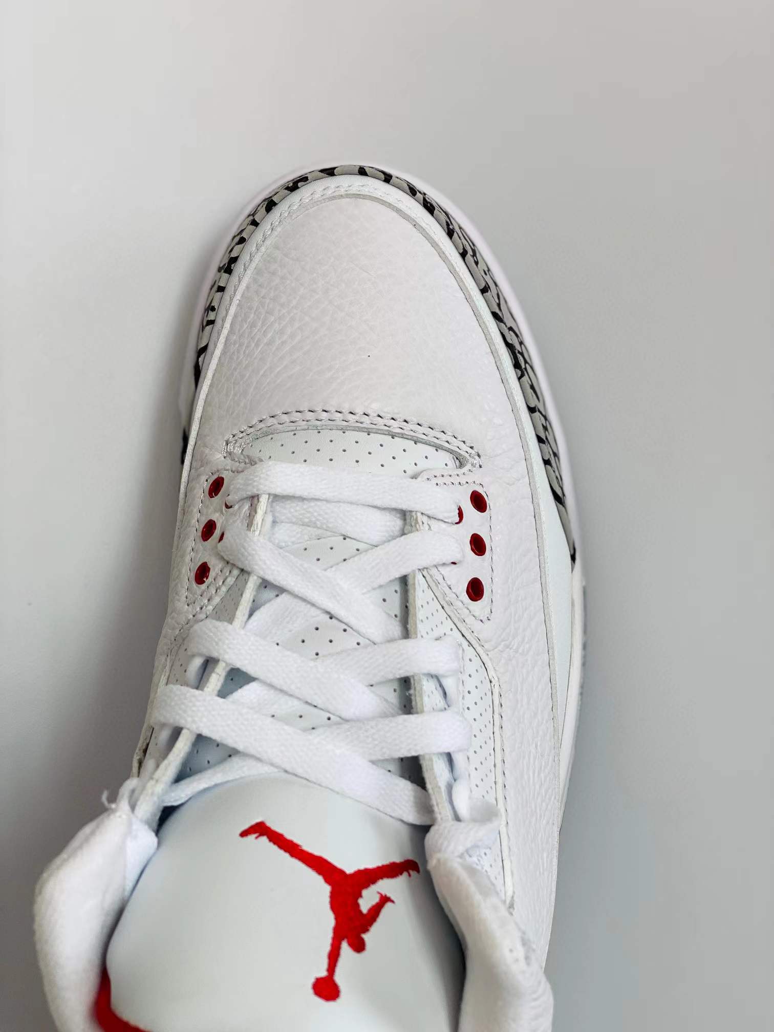 Air Jordan 3 Retro Free Throw Line White Cement 2018 白水泥 罰球線 AJ 3低筒 休闲鞋 篮球鞋 板鞋 男鞋 923096-101