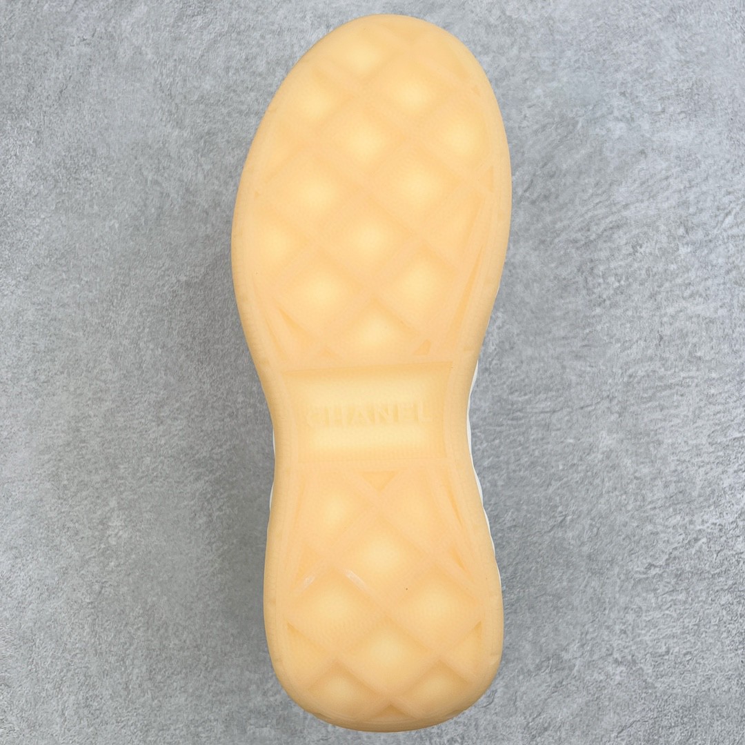 CHANEL 香奈儿 白色 金扣 小牛皮 低筒 运动鞋 休闲鞋 跑步鞋 女鞋 G38501 Y55619 K3543