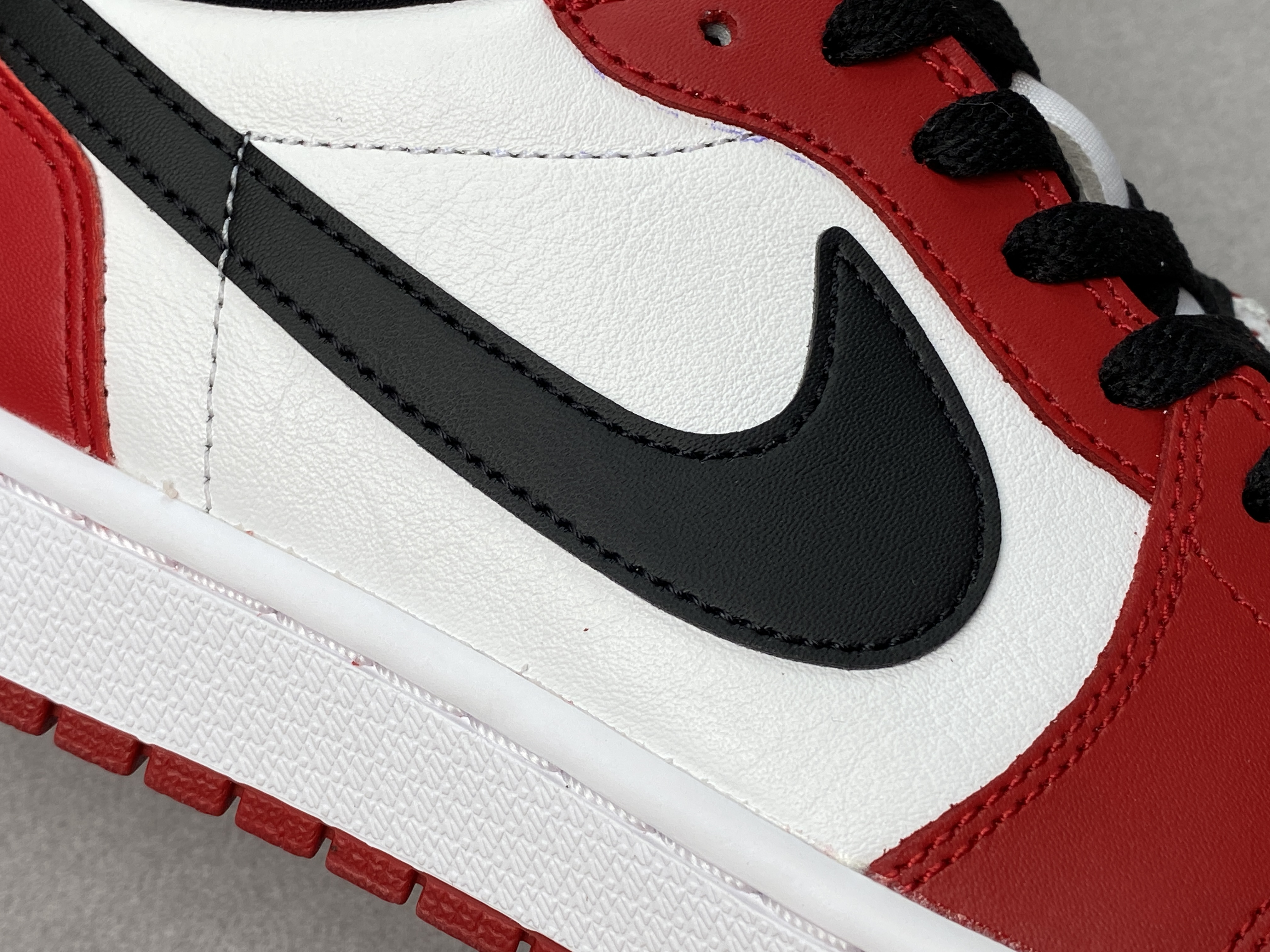 Air Jordan 1 Retro Low Chicago AJ1 芝加哥 2016 低筒 板鞋 休闲鞋 男鞋  705329-600