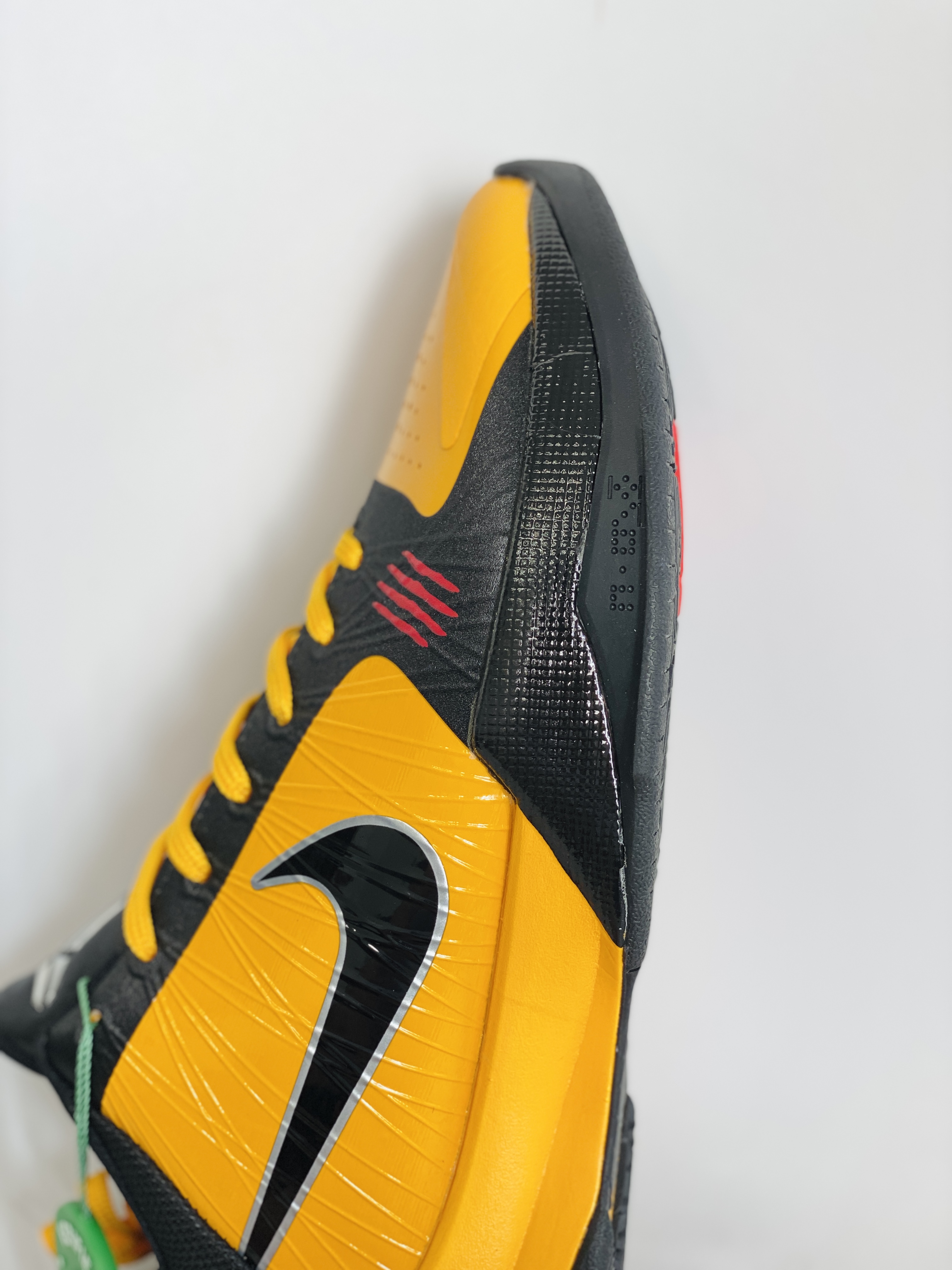 S2外貿 KOBE5 Bruce Lee 黑黃 李小龙  低筒 前掌气垫 球鞋 籃球鞋 實戰鞋  真碳板 男鞋 CD4991-700