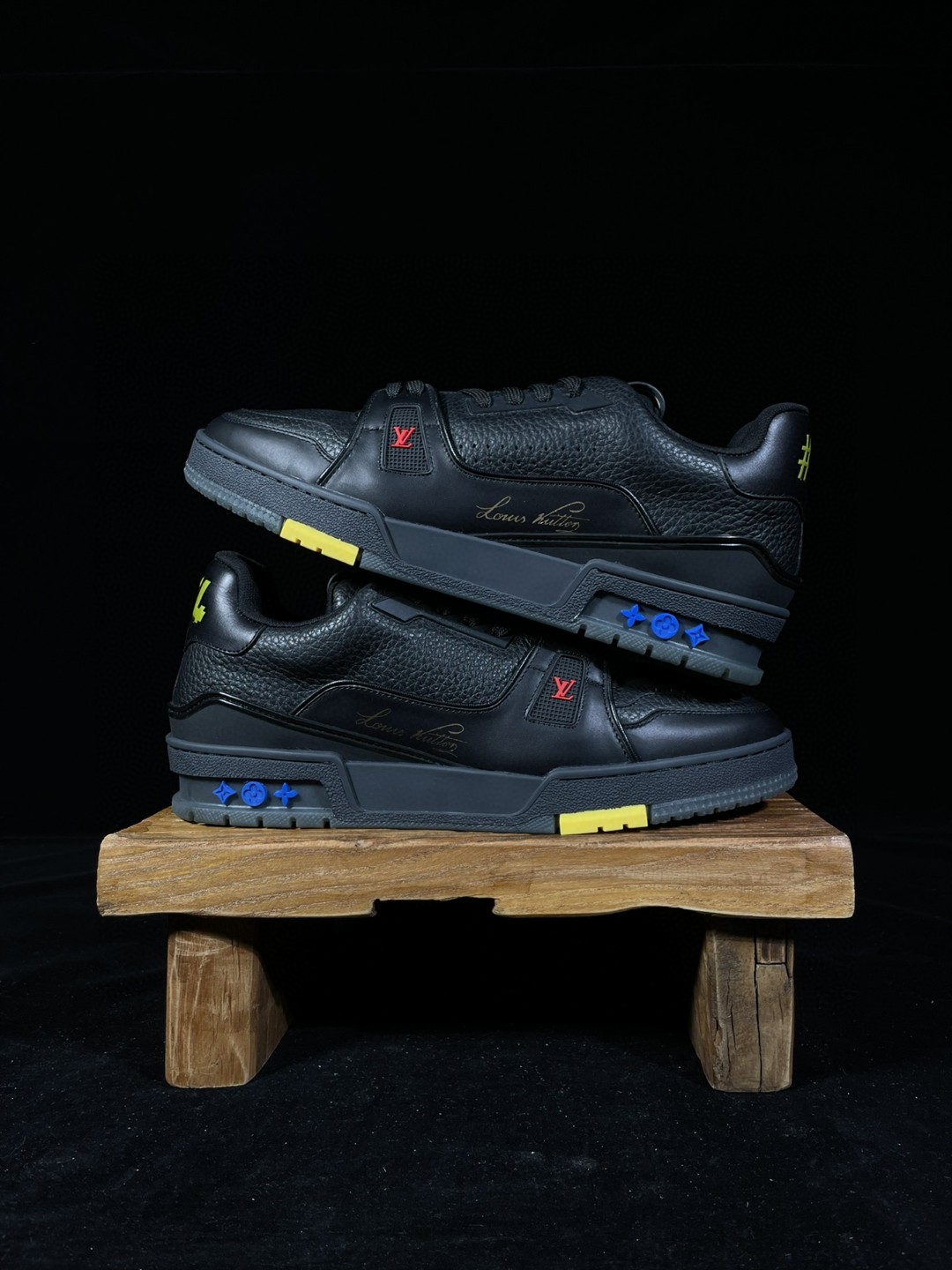 Louis Vuitton路易威登 Trainer 黑色 低筒 休闲鞋 板鞋 男鞋 女鞋 1A8ZQ9