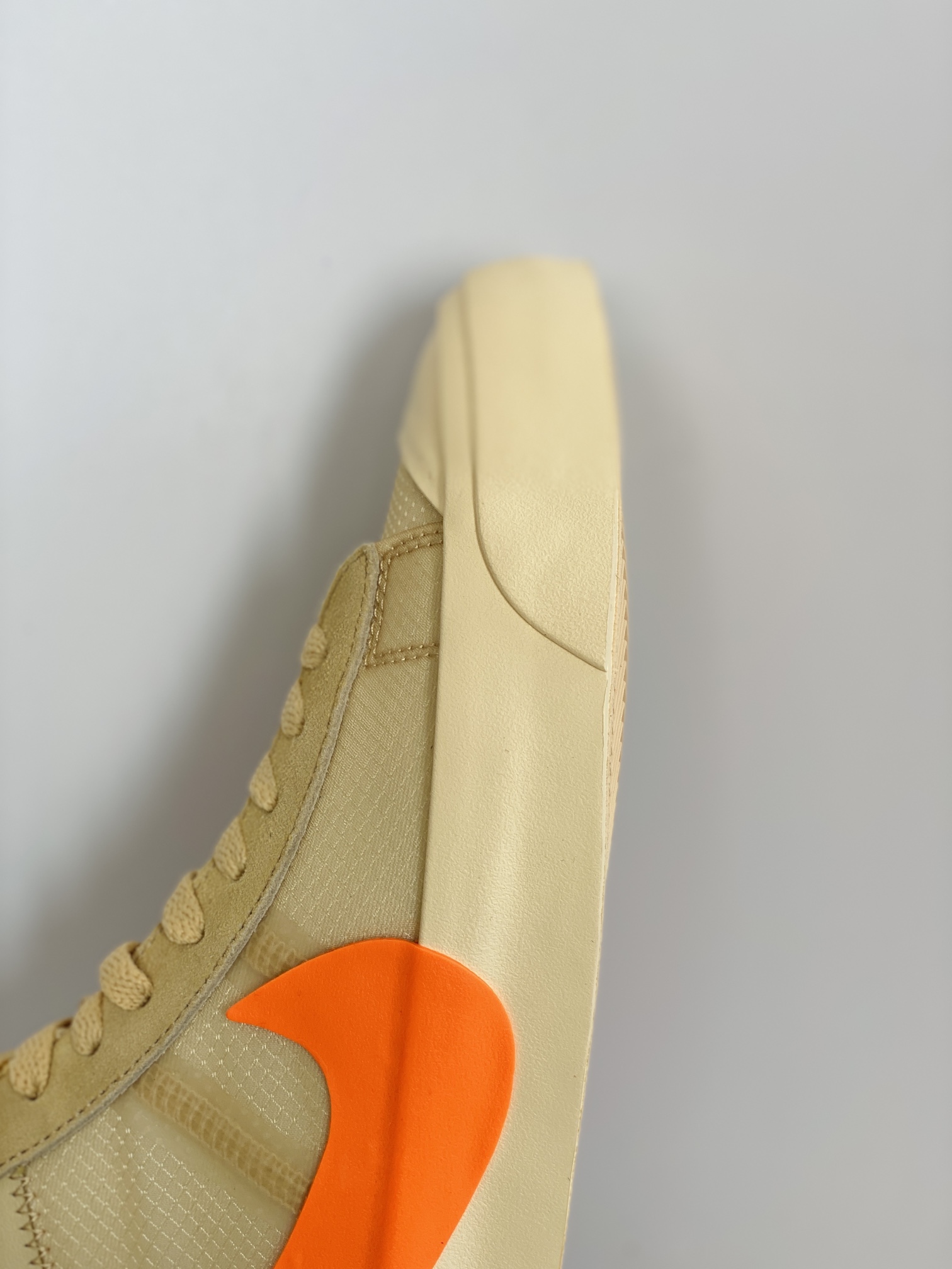 OFF-WHITE Blazer Mid All Hallows Eve THE TEN 万圣节  联名 高筒  休闲鞋 板鞋 男鞋 女鞋