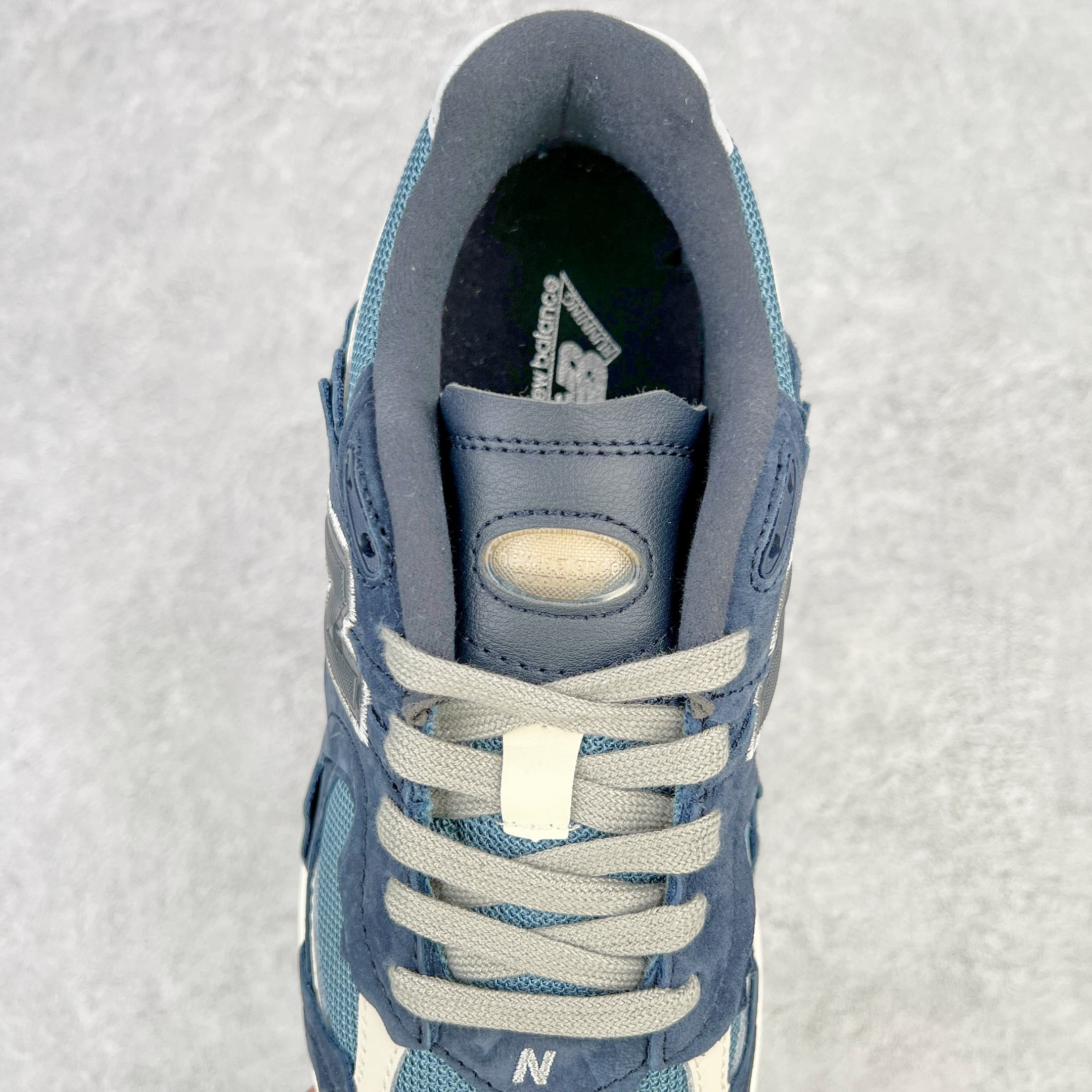 New Balance 2002R 蓝色 低筒 跑步鞋 运动鞋 休闲鞋 男鞋 女鞋