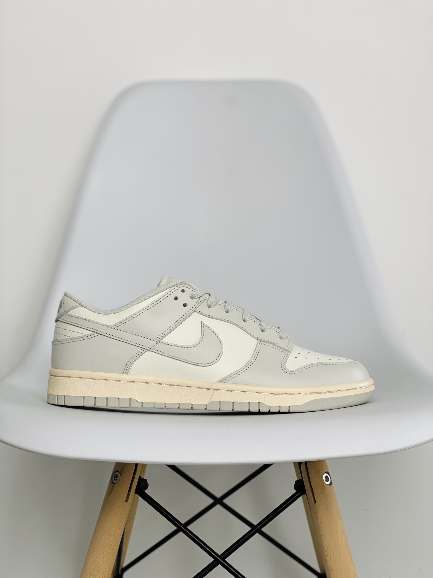 dunk Low Light Bone 骨白 低筒 复古板鞋 休闲鞋 男鞋 女鞋  DD1503-107