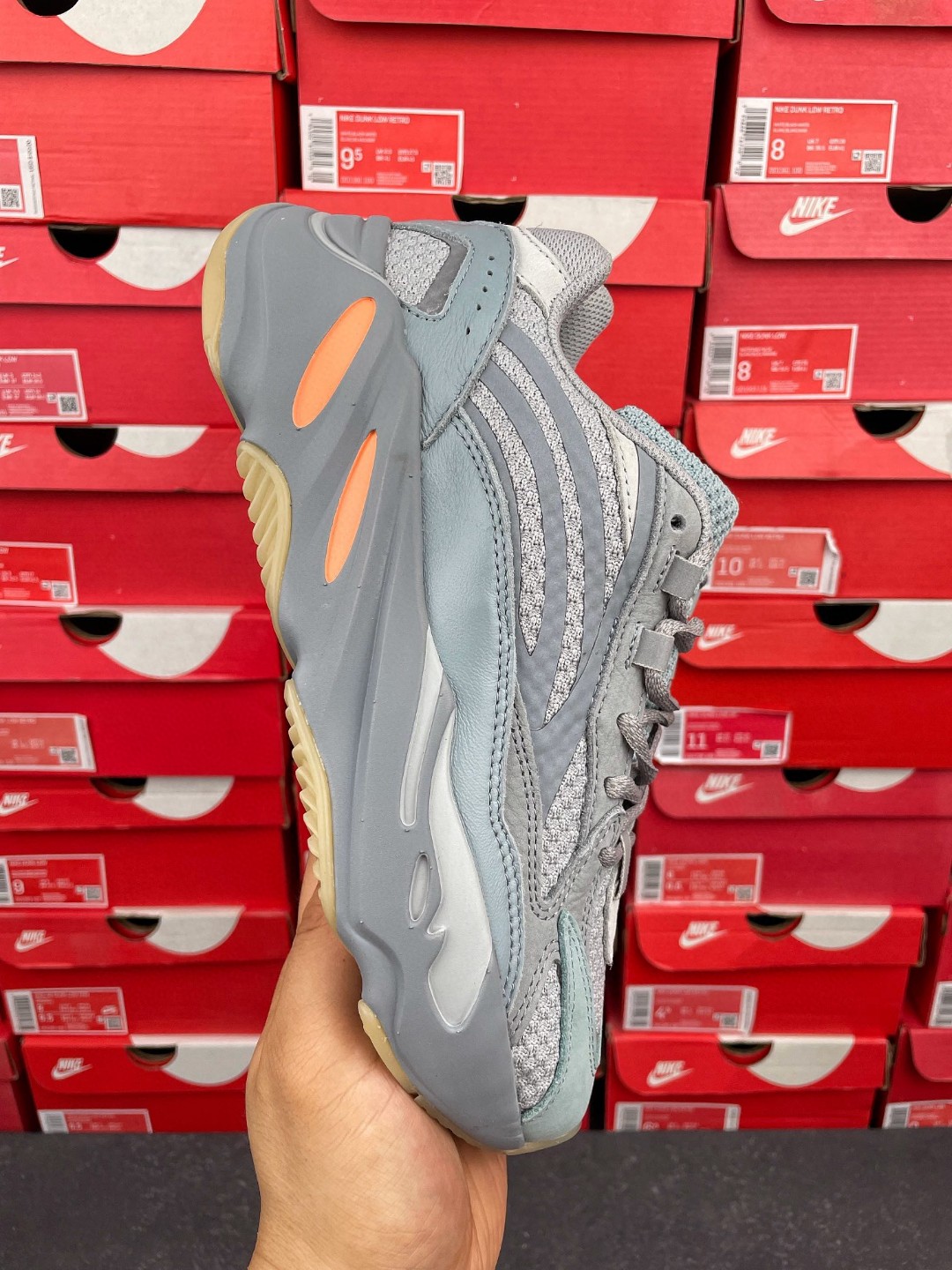 adidas originals Yeezy Boost 700V2 Inertia 惯性 蓝灰 低筒 休闲鞋 运动鞋 老爹鞋 男鞋 女鞋 FW2549