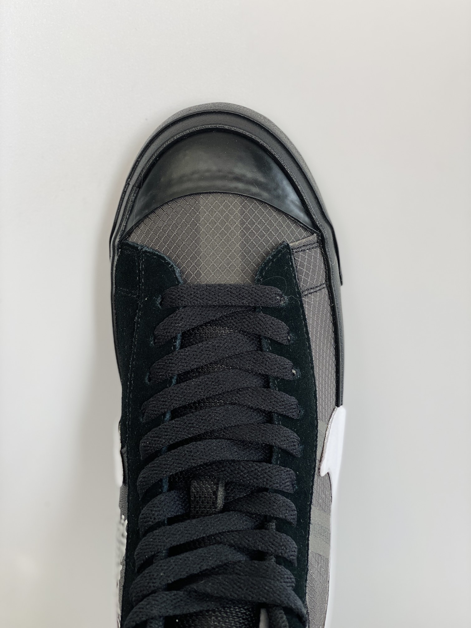 OFF-WHITE Blazer Mid All Grim Reaper THE TEN  黑白  高筒  休闲鞋 板鞋 男鞋 女鞋 AA3832-001