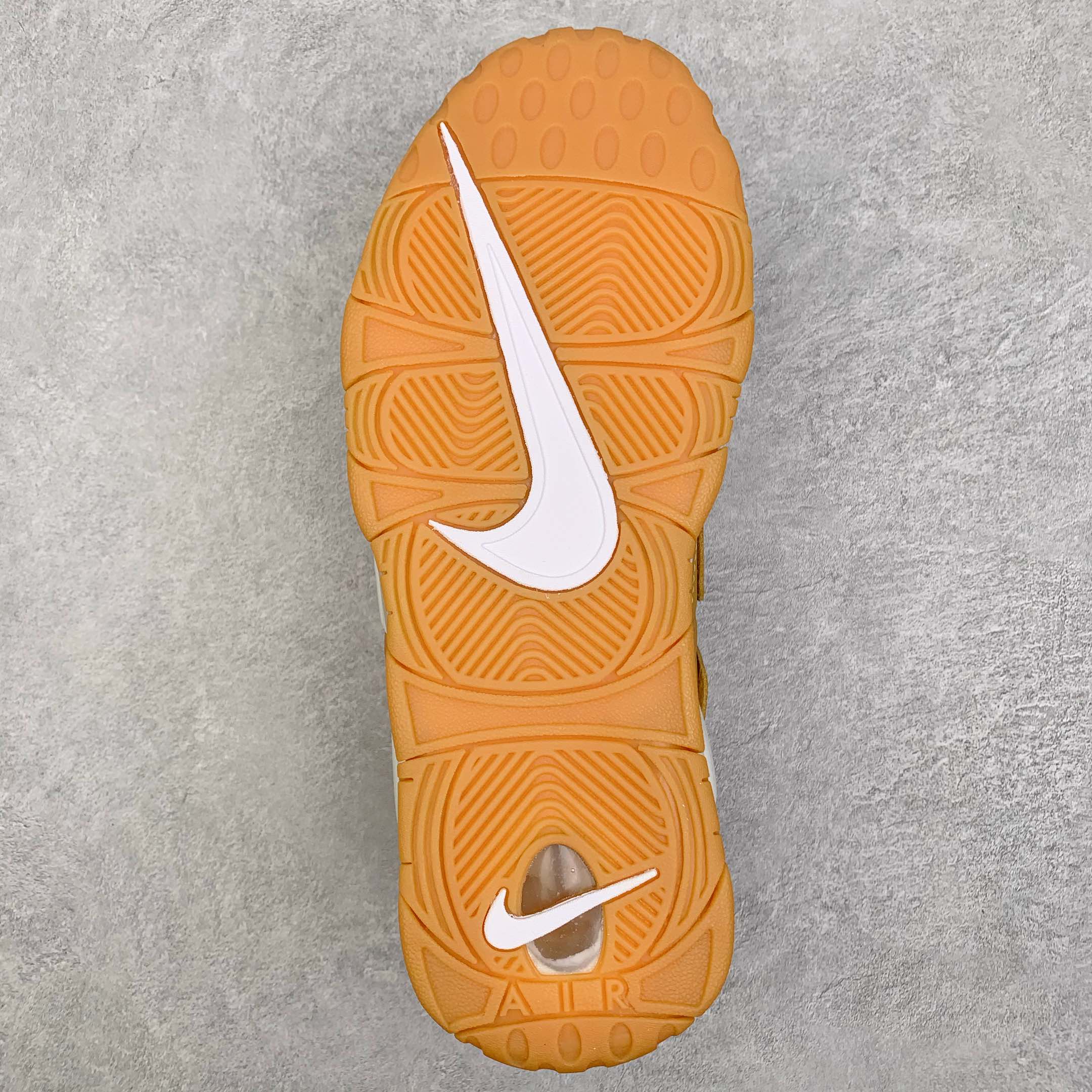 Air More Uptempo Flax 小麦  男鞋 女鞋 休闲鞋 板鞋 篮球鞋   AA4060-200