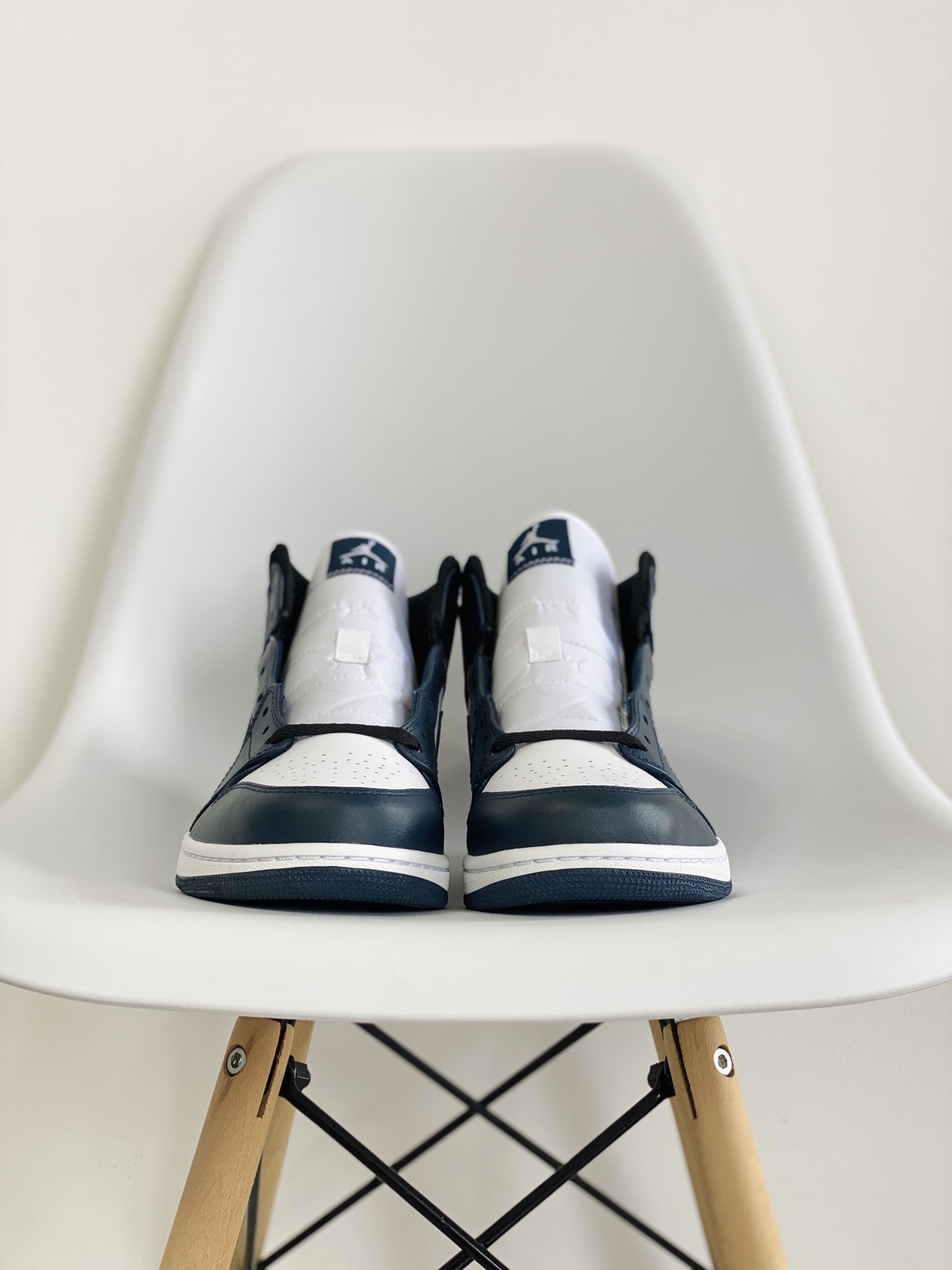 Air Jordan 1 Mid AJ1 Dark Teal 黑曜石 休闲鞋 女鞋 男鞋 情侣鞋 板鞋  554724-411