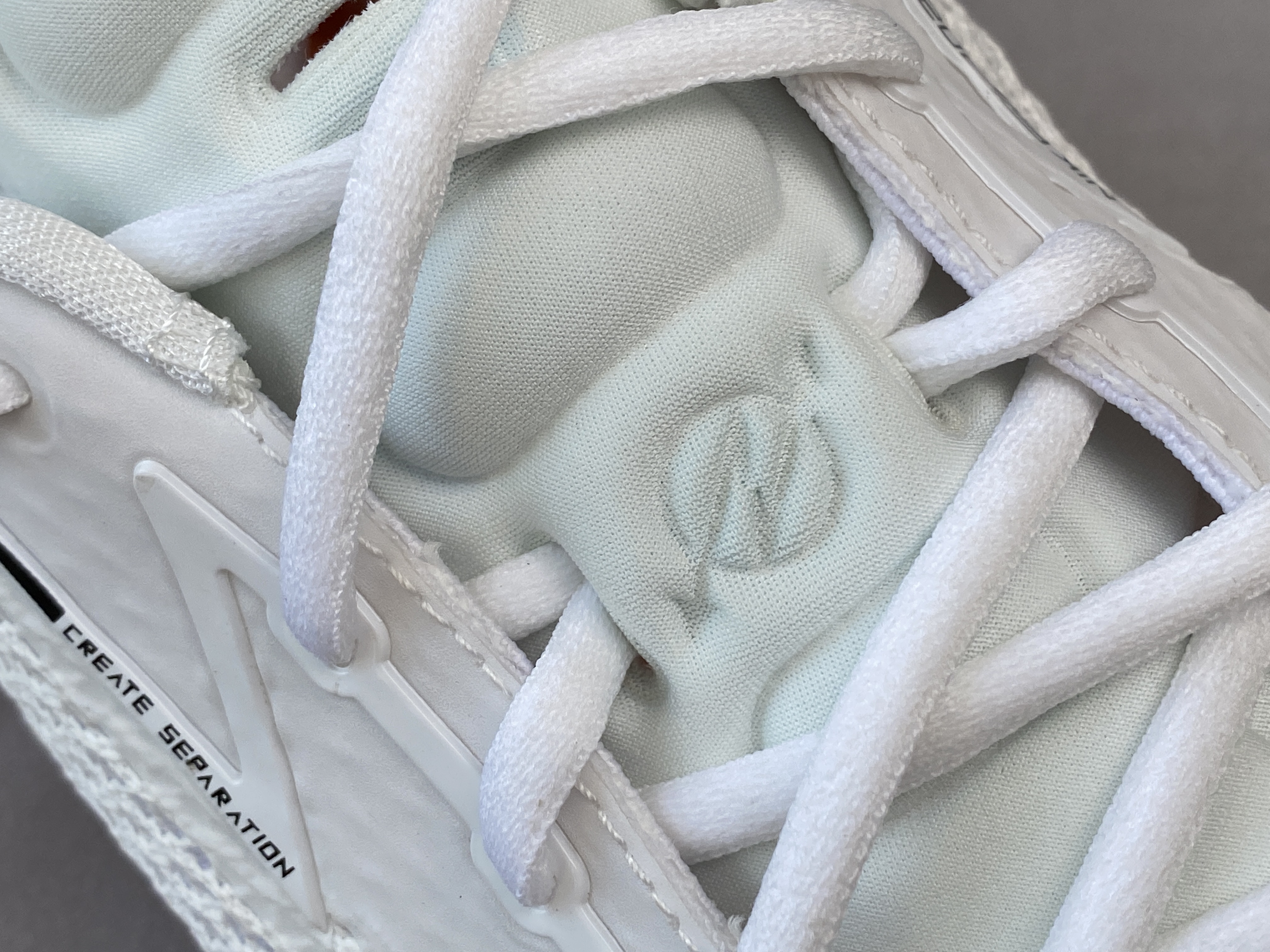 外贸 GT Cut 水蜜桃 低筒 篮球鞋 球鞋 实战鞋 全掌气垫 TPU抗扭 男鞋 CZ0176-106