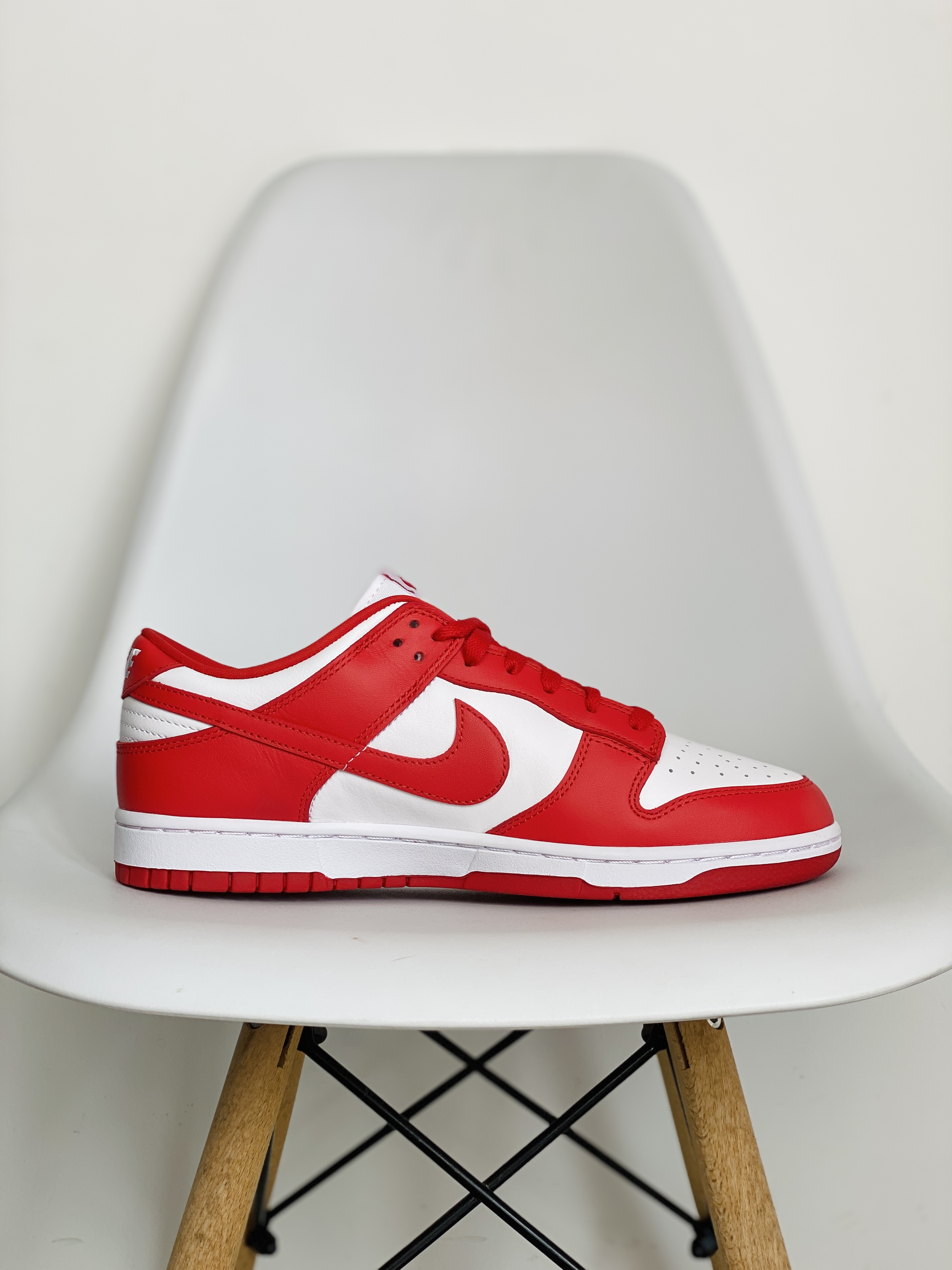 dunk Low University Red 低筒 复古板鞋 休闲鞋 男鞋 女鞋  CU1727-100