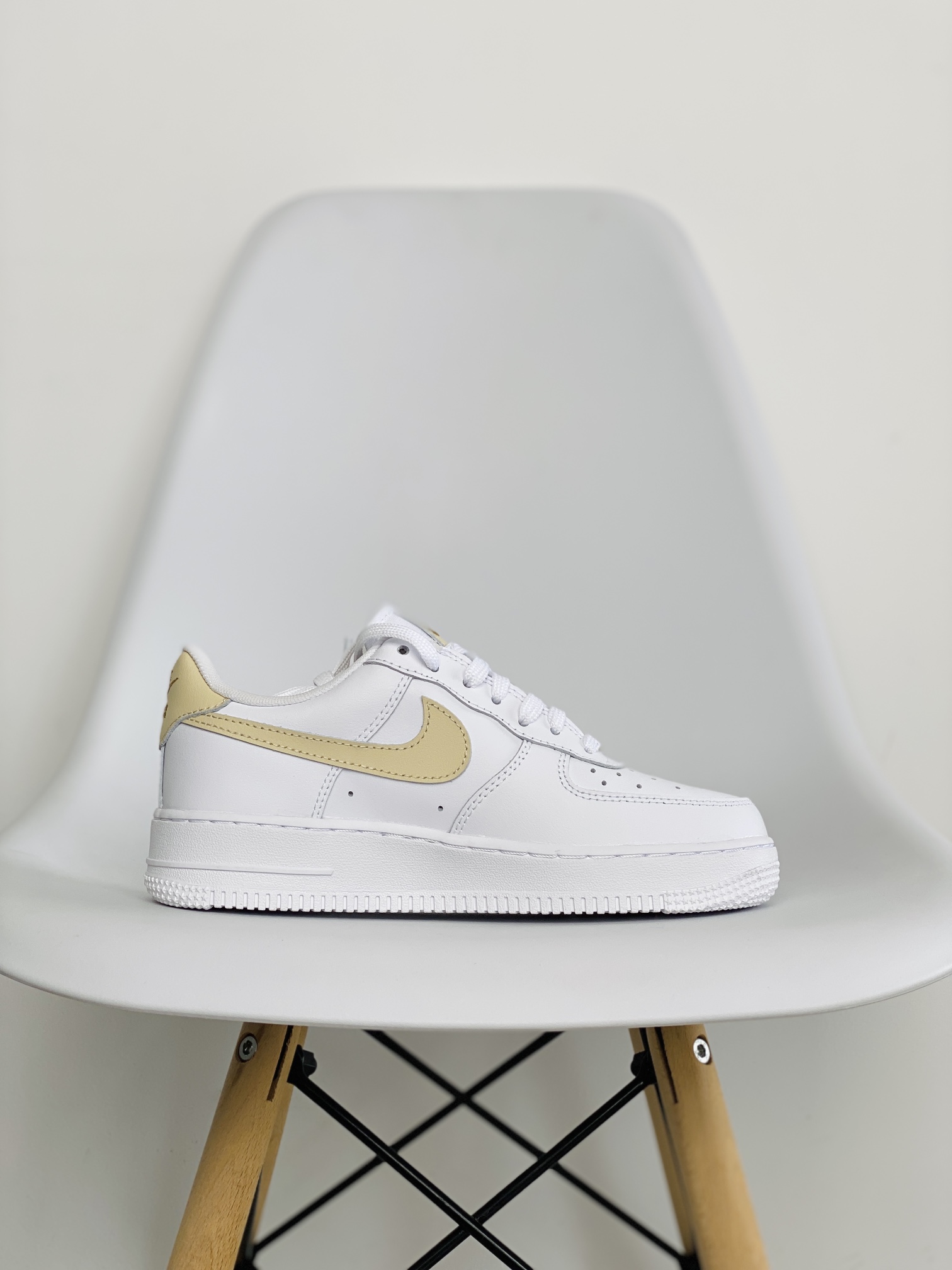 Air Force 1 Low 07 Essential 迷你勾 白金  低筒 休闲鞋 板鞋 男鞋 女鞋 CZ0270-105