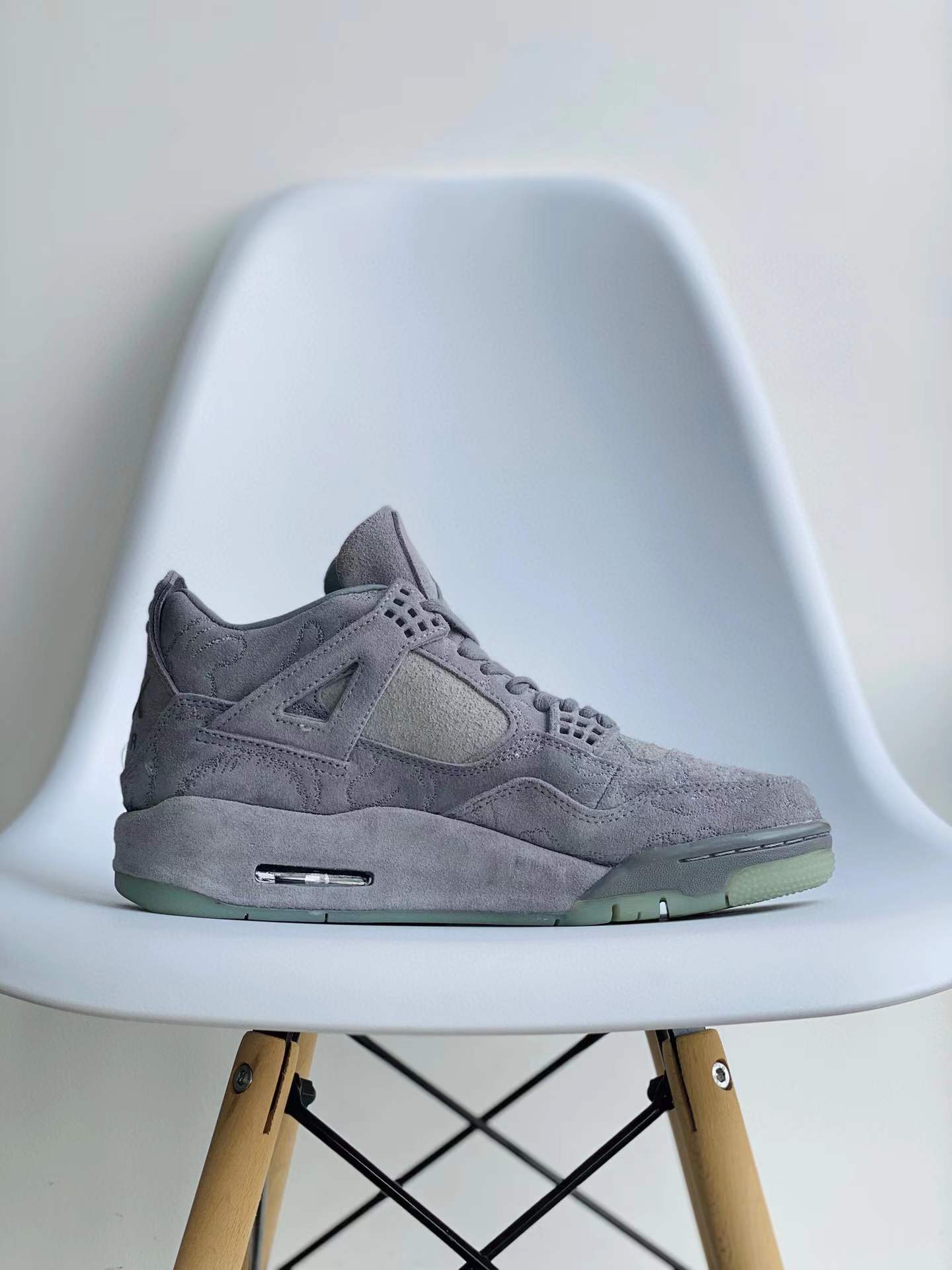 Air Jordan 4 AJ4 Retro Kaws 灰色 夜光 低筒 男鞋 女鞋 籃球鞋 板鞋 930155-003