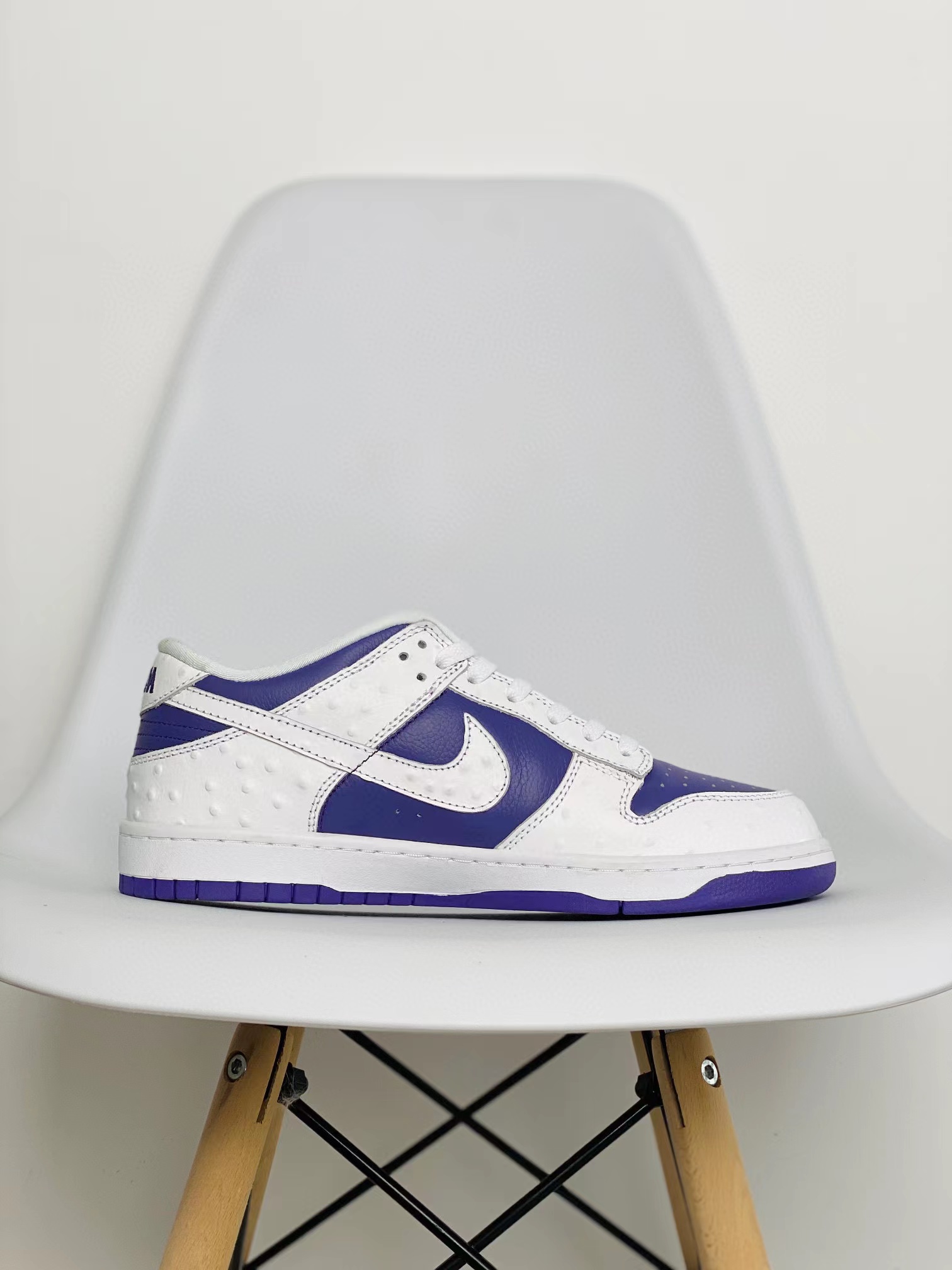  dunk Low Flip The Old School 反勾 白紫 鸳鸯  低筒 复古板鞋 休闲鞋 男鞋 女鞋  DJ4636-100