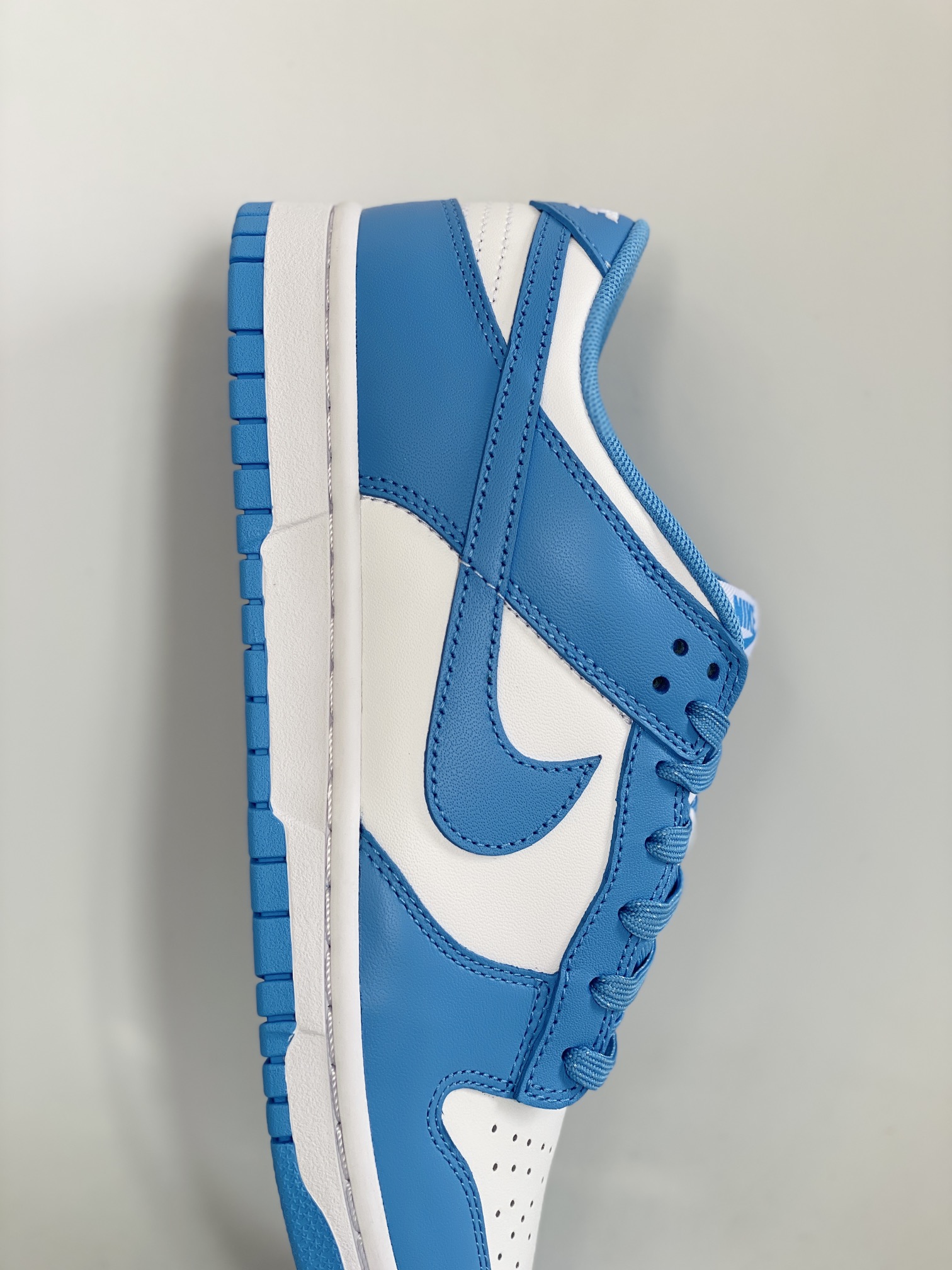 dunk Low University Blue 大学蓝 白色刺绣 低筒 复古板鞋 休闲鞋 男鞋 女鞋  DD1391-102