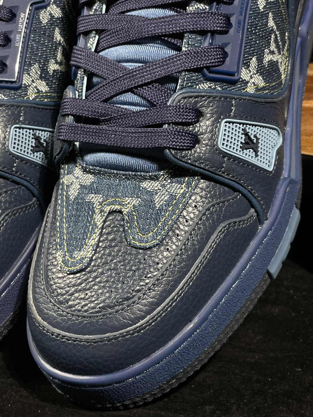 Nigo Louis Vuitton 路易威登  Nigo2 联名款 Trainer 蓝色 低筒 休闲鞋 板鞋 运动鞋 男鞋 女鞋 1A9IQ1