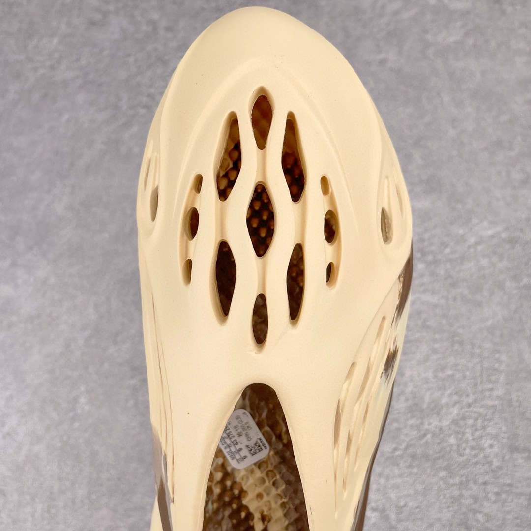adidas originals Yeezy Foam Runner MX Cream Clay 奶油黏土 油画 运动凉鞋 洞洞鞋 拖鞋 室内室外拖 男鞋 女鞋 GX8774