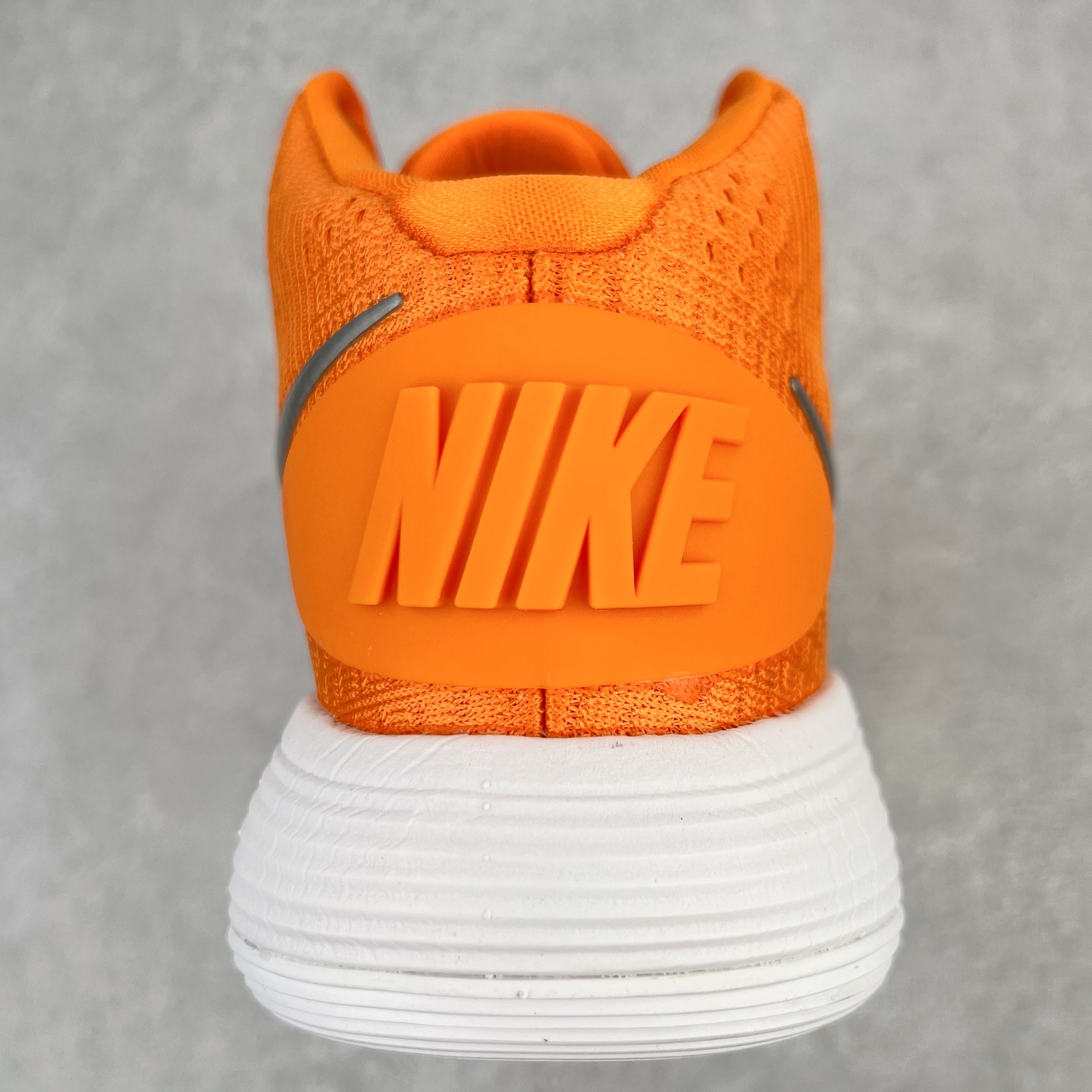 Hyperdunk 2017 TB React 橘色  高筒 减震防滑 实战鞋 篮球鞋 男鞋  