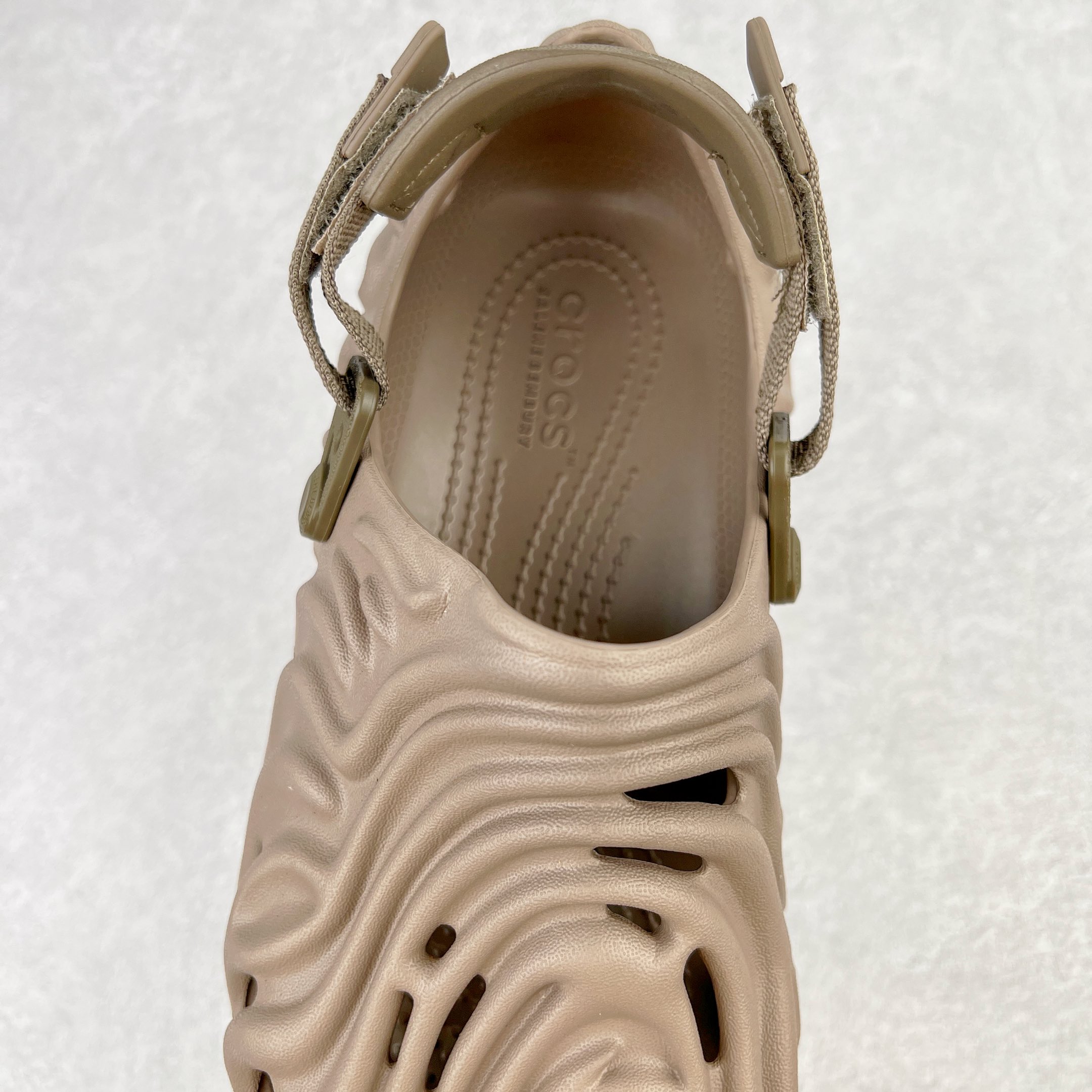 Salehe Bembury Crocs Pollex Clog Menemsha 棕褐色 云雾白 室内外 拖鞋 沙滩鞋  男女同款 207393-195