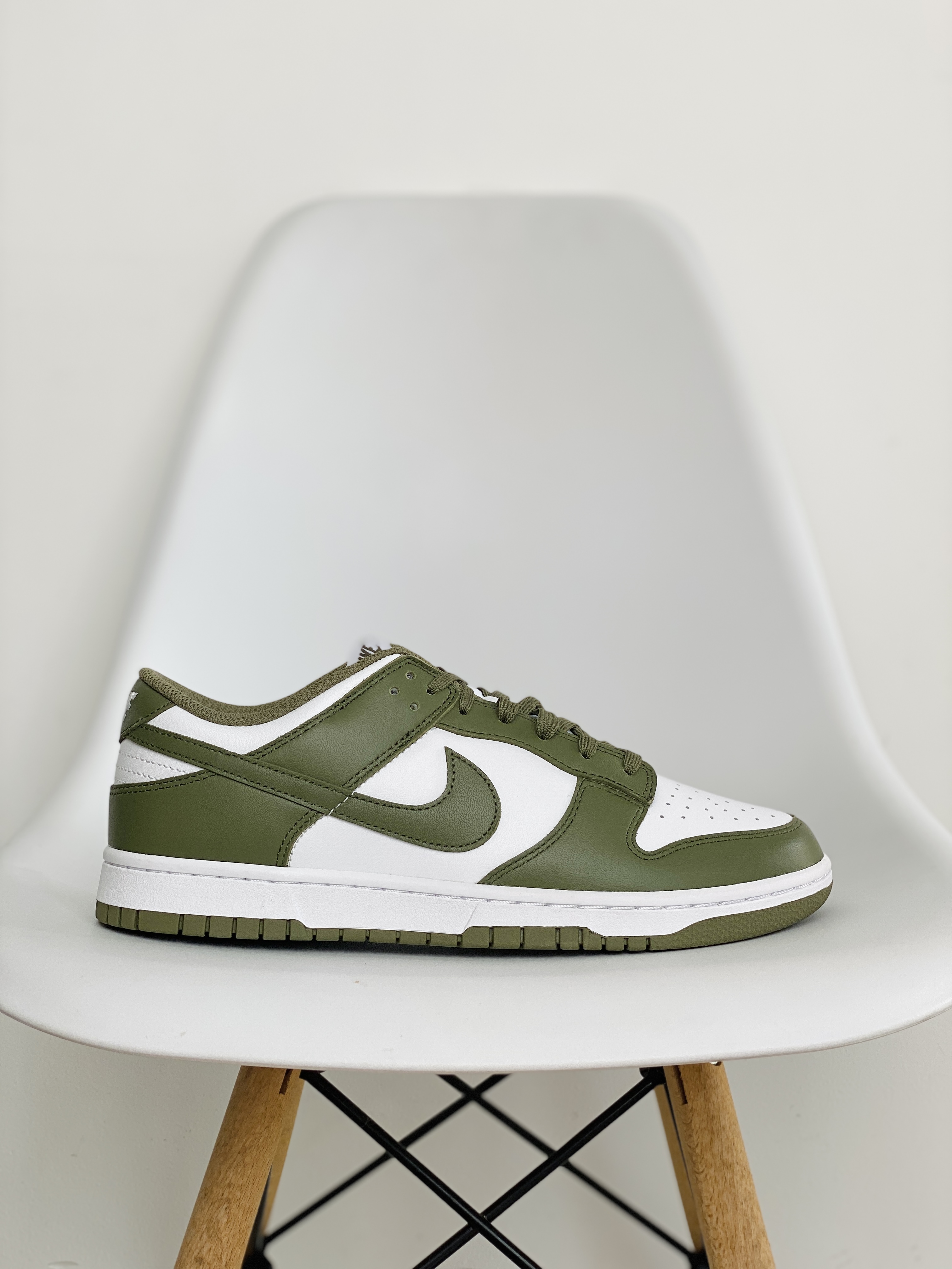 dunk Low Medium Olive 白橄欖綠 低筒 复古板鞋 休闲鞋 男鞋 女鞋 DD1503-120