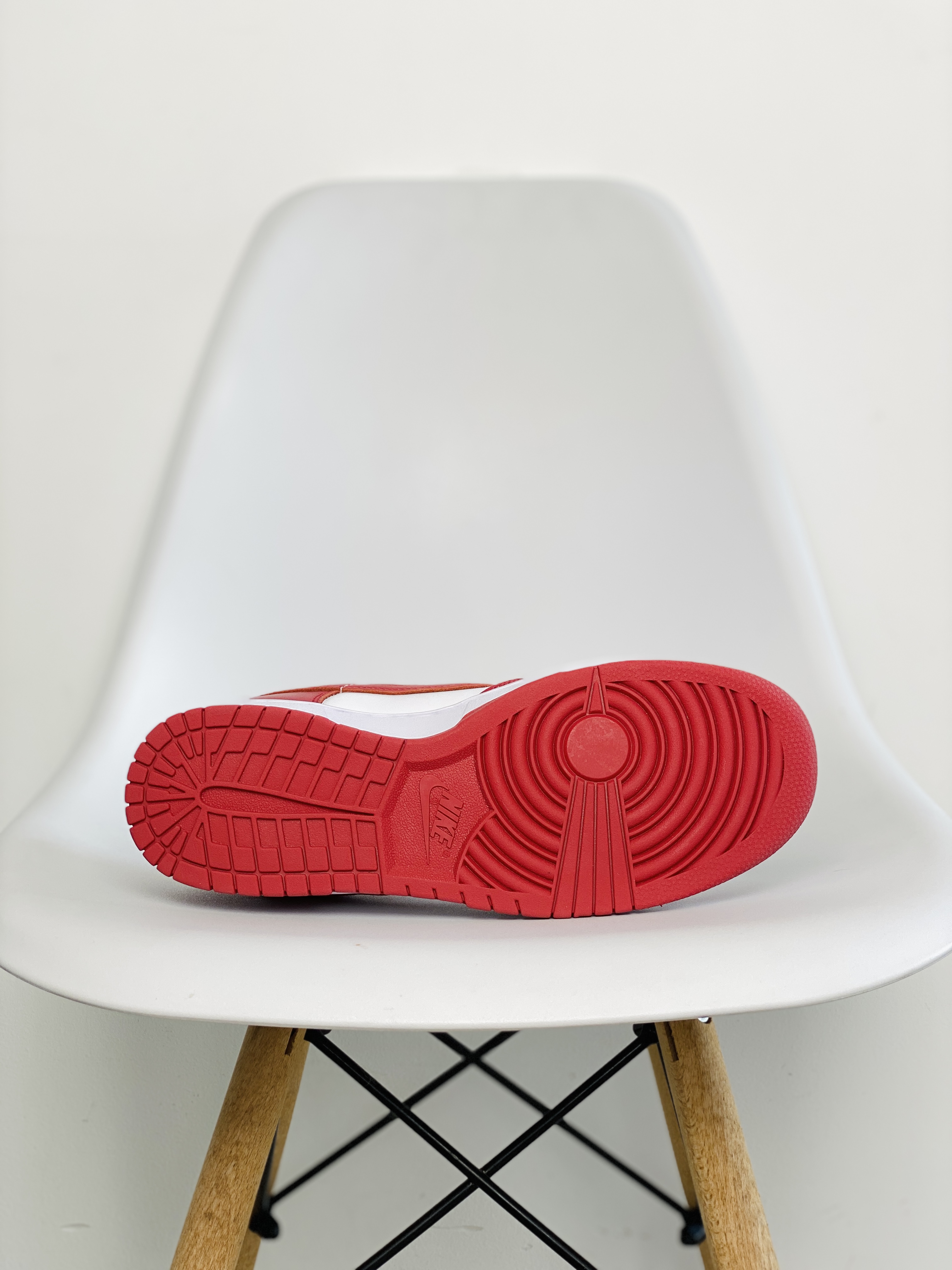 dunk Low Gym Red 白红 黄色刺绣 低筒 复古板鞋 休闲鞋 男鞋 女鞋  DD1391-602