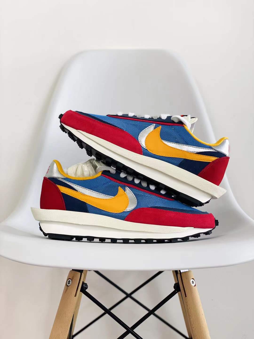 sacai  LVD 红黄蓝 低筒 双勾 华夫 复古时鞋 休闲鞋 透气网面 运动鞋 男鞋厚底 女鞋增高BV0093-400