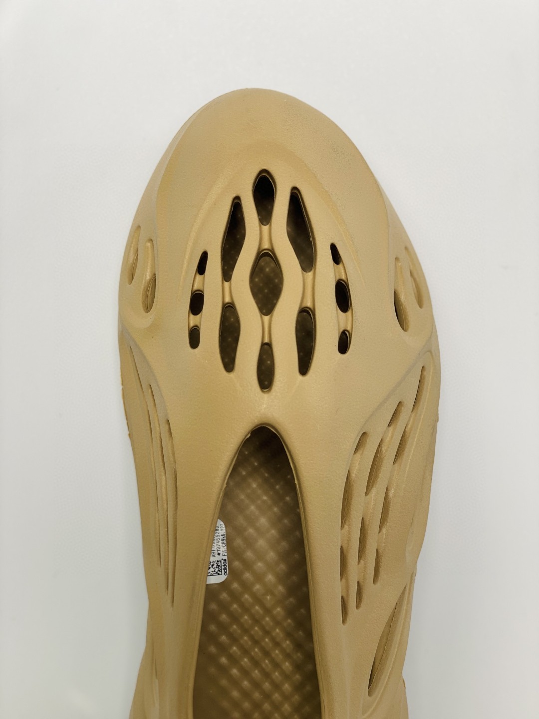 adidas originals Yeezy Foam Runner  Ochre 土黄 赭石 运动凉鞋 洞洞鞋 拖鞋 室内室外拖 GW3354