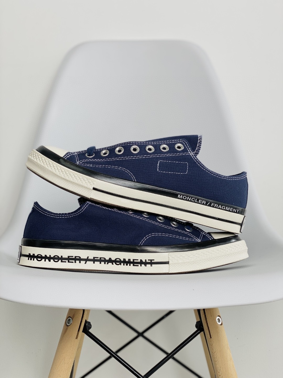 Fragment Design x Moncler x Converse Chuck Taylor All Star 1970s 联名 蓝色 低筒 帆布鞋 板鞋 休闲鞋  男鞋 女鞋 172323C