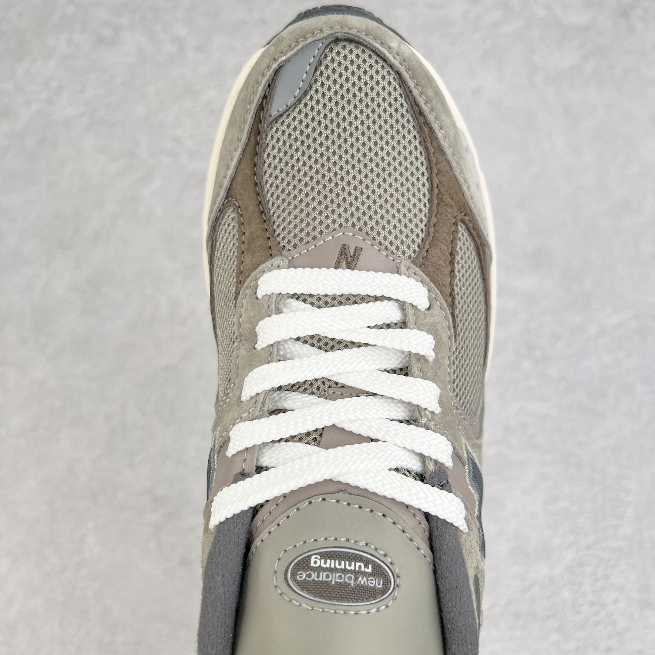 New Balance 2002R 灰 低筒 跑步鞋 运动鞋 休闲鞋 男鞋 女鞋 