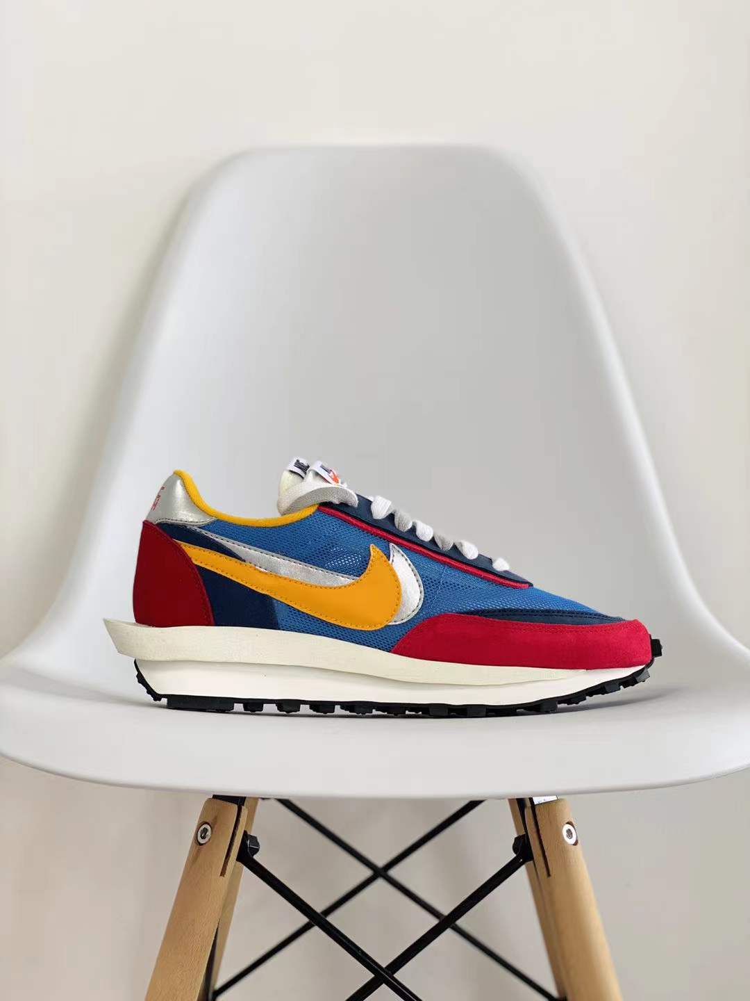 sacai  LVD 红黄蓝 低筒 双勾 华夫 复古时鞋 休闲鞋 透气网面 运动鞋 男鞋厚底 女鞋增高BV0093-400