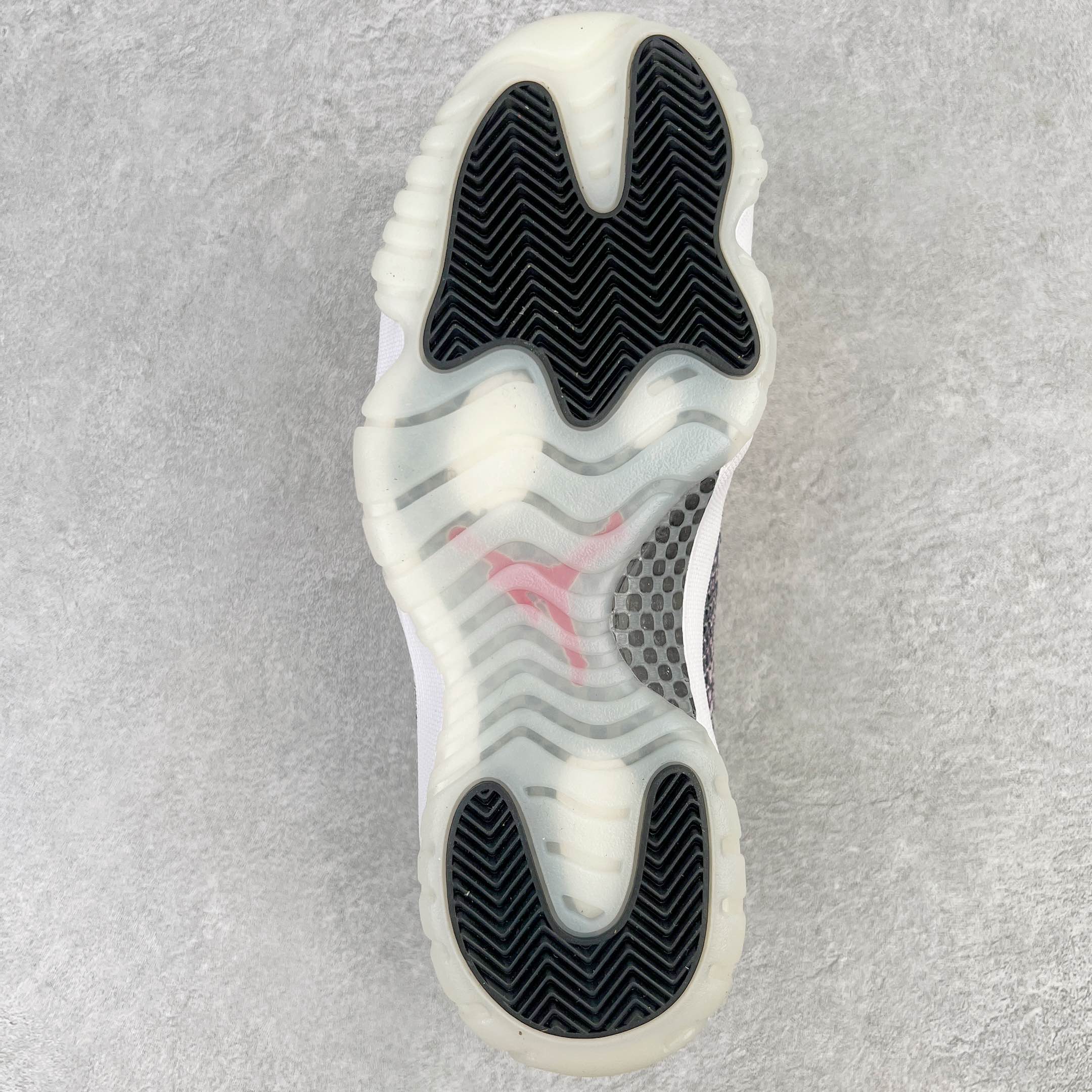 Air Jordan 11 Low Snakeskin AJ11 白蛇 蛇纹 低筒 碳板 全掌气垫 篮球鞋 球鞋 男鞋 休闲鞋 CD6846-002