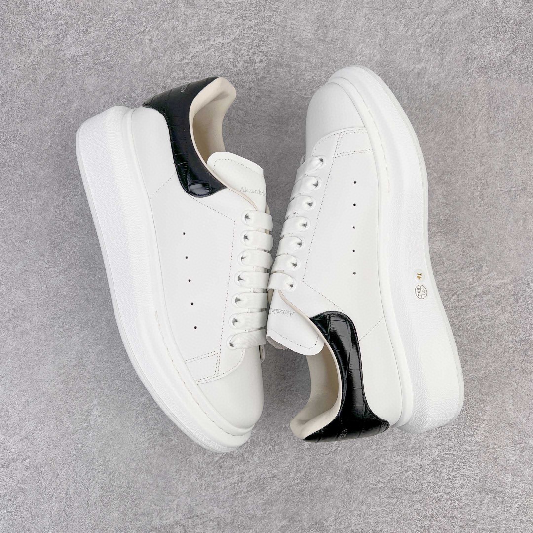 Alexander McQueen 麦昆 黑白 漆皮 低筒 板鞋 休闲鞋 厚底鞋 增高鞋 男鞋 女鞋 625162WHYB89061
