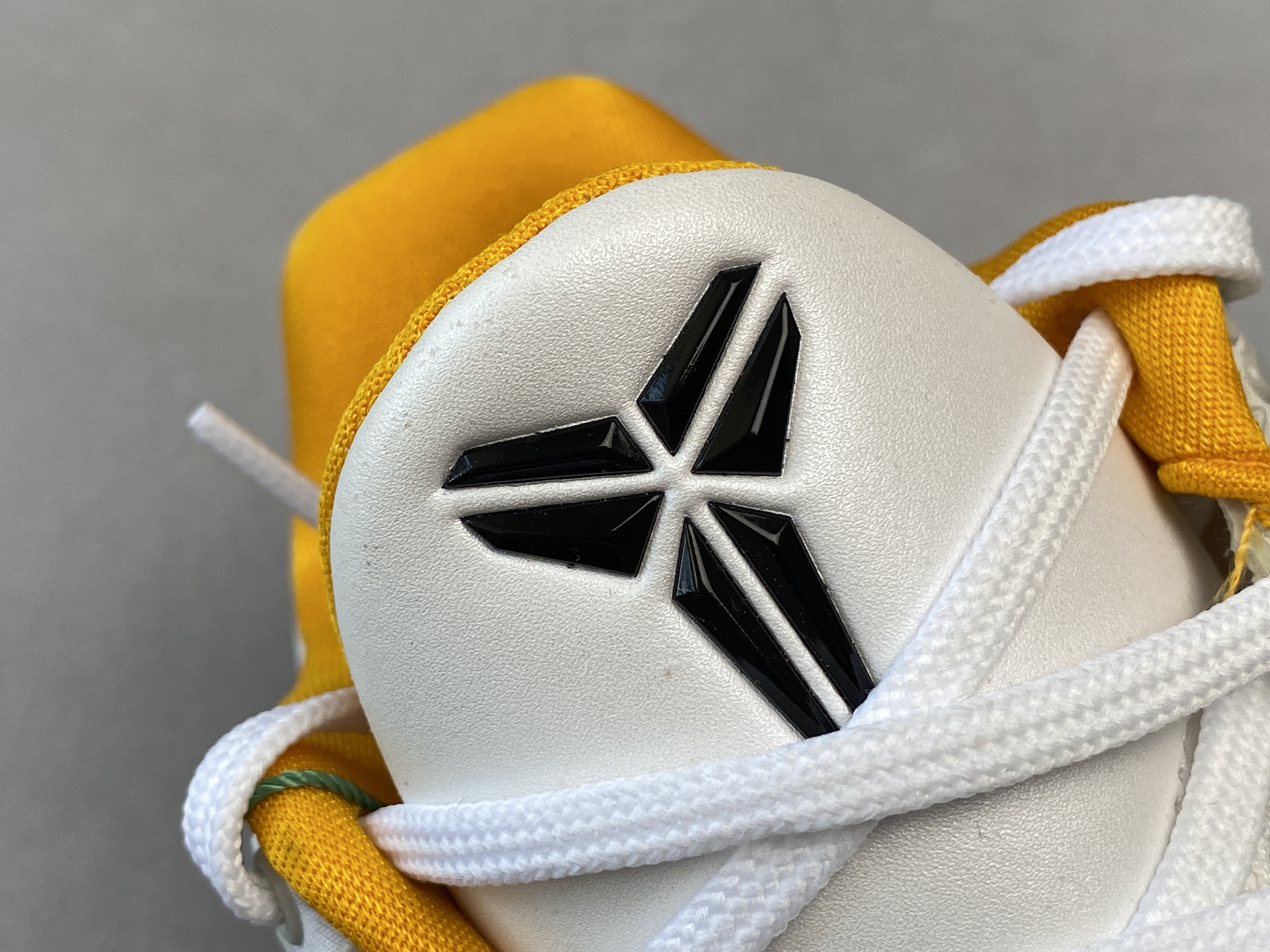 S2外贸 KOBE6 White Del Sol 季後賽 2021復刻 前掌氣墊 科比 6 低筒 球鞋 籃球鞋 實戰鞋 前後氣墊 真碳板 男鞋 CW2190-100