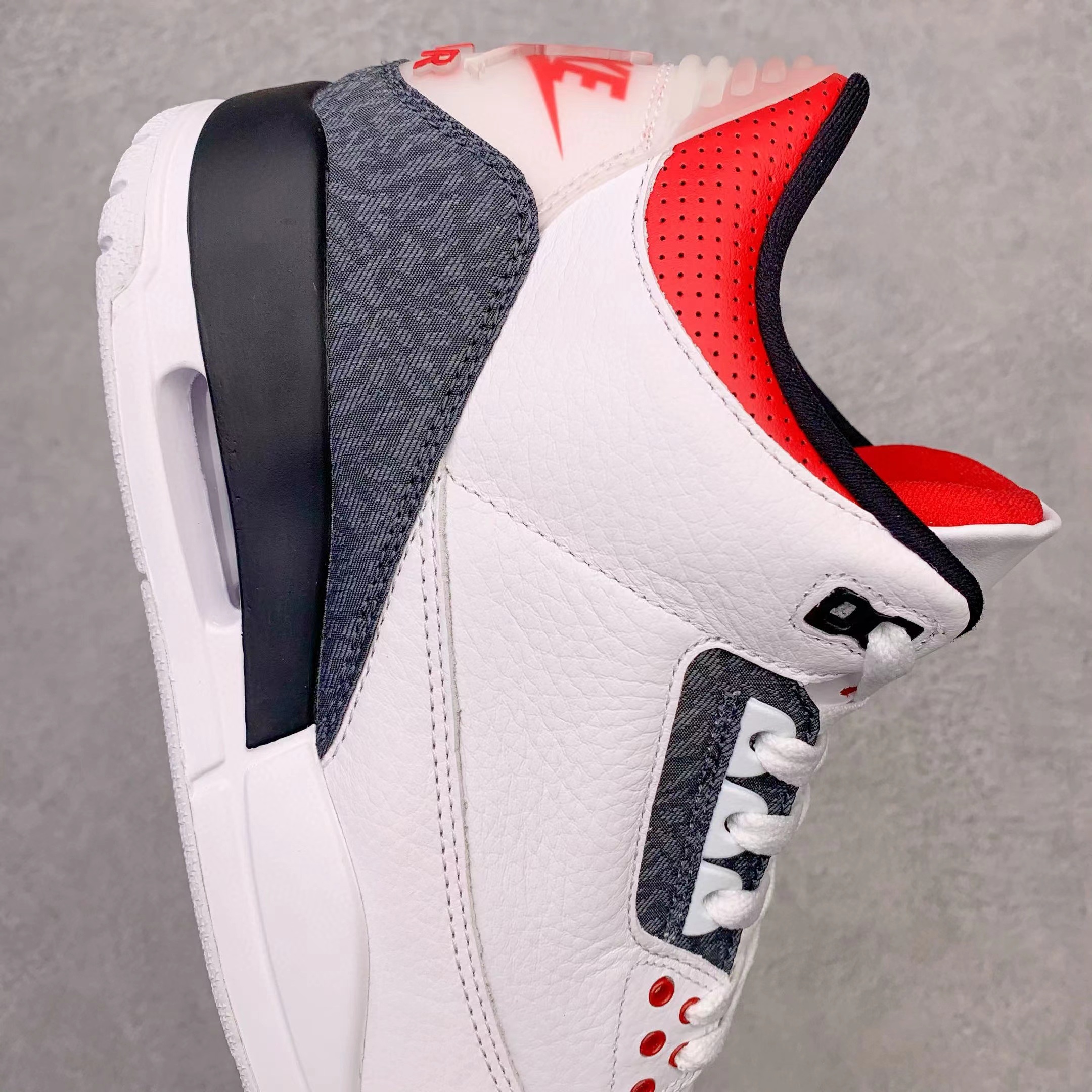 Air Jordan 3 Retro Denim Fire Red 火焰紅   AJ 3低筒 休闲鞋 篮球鞋 板鞋 男鞋 CZ6431-100