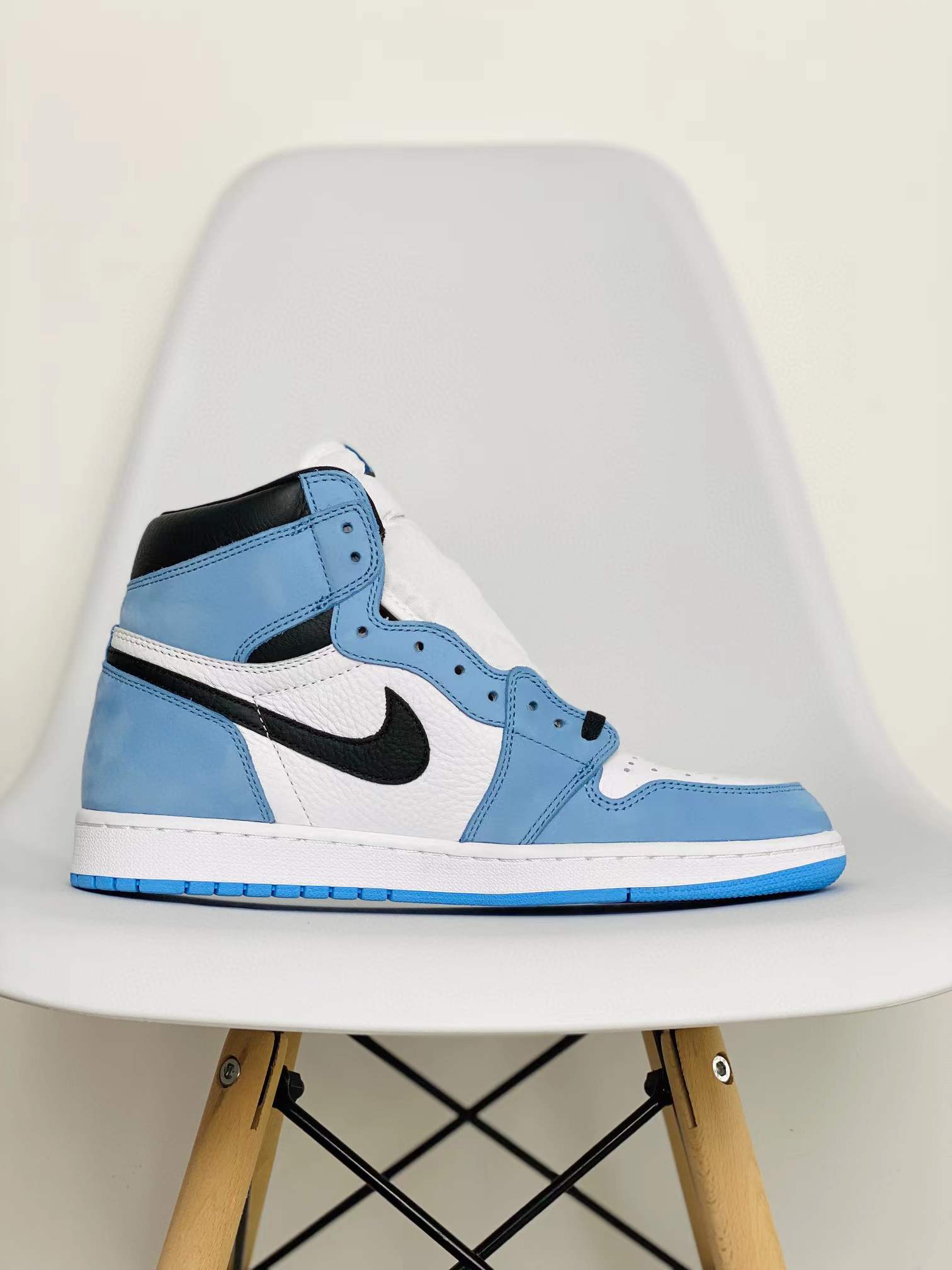 Air Jordan 1 AJ1 Retro OG University Blue 大學藍 篮球鞋 高筒 休闲鞋 男鞋 板鞋 