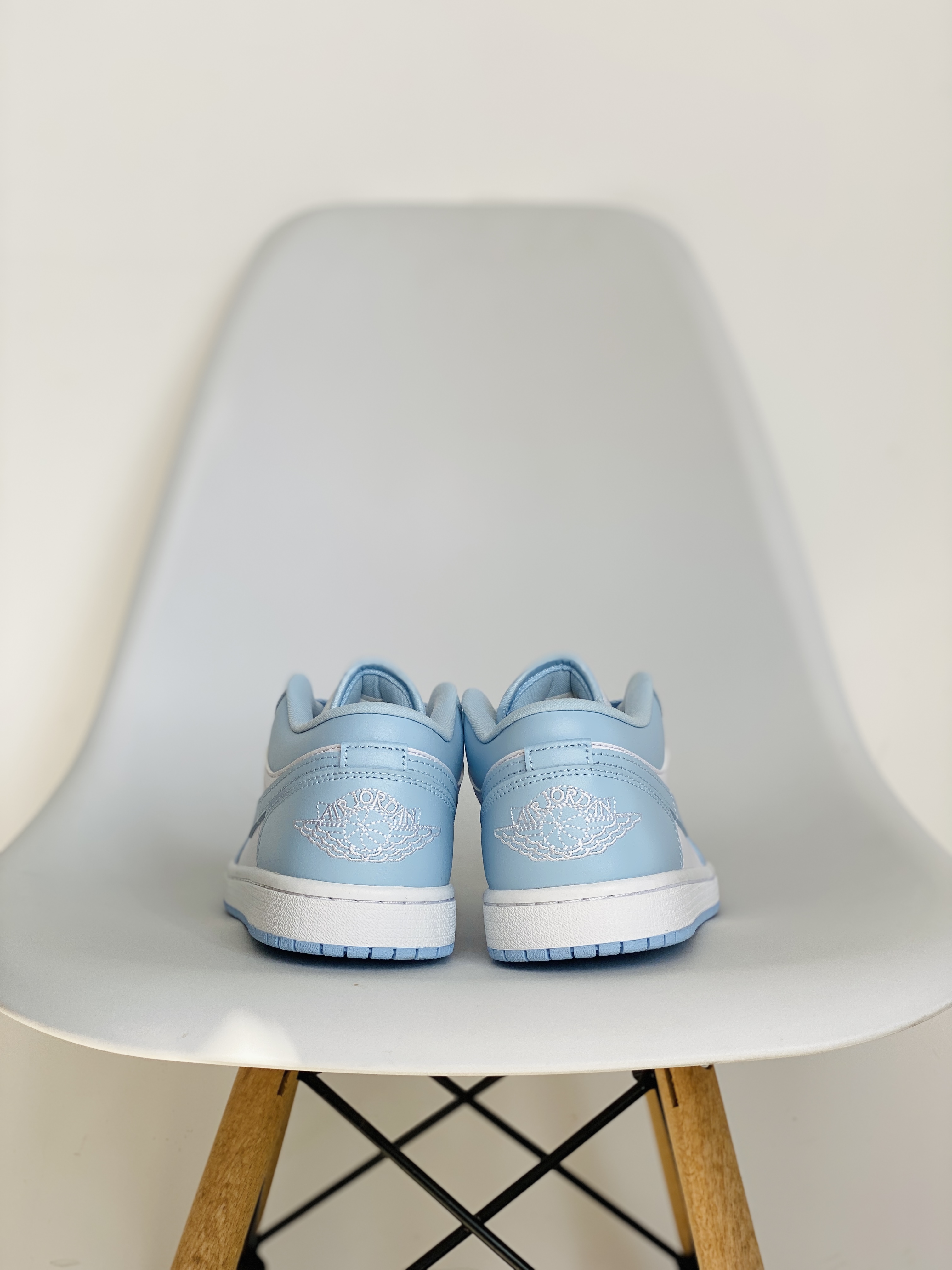 Air Jordan 1 Low AJ1 Aluminum   白蓝 低筒 休閒鞋 板鞋 男鞋 女鞋 DC0774-141