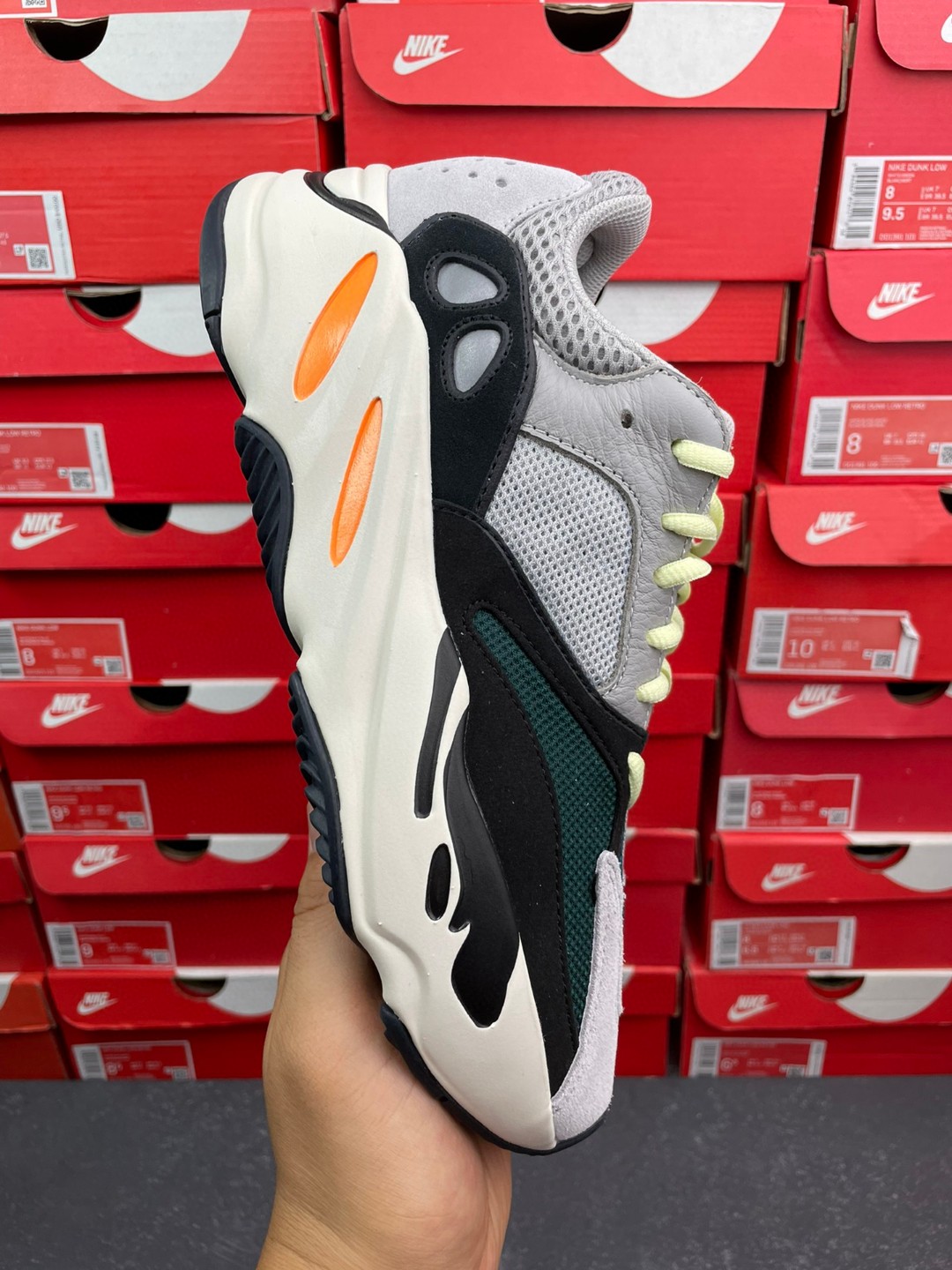 adidas originals Yeezy 700 Wave Runner 反光 黑灰蓝 低筒 休闲鞋 运动鞋 老爹鞋 男鞋 女鞋 B75571
