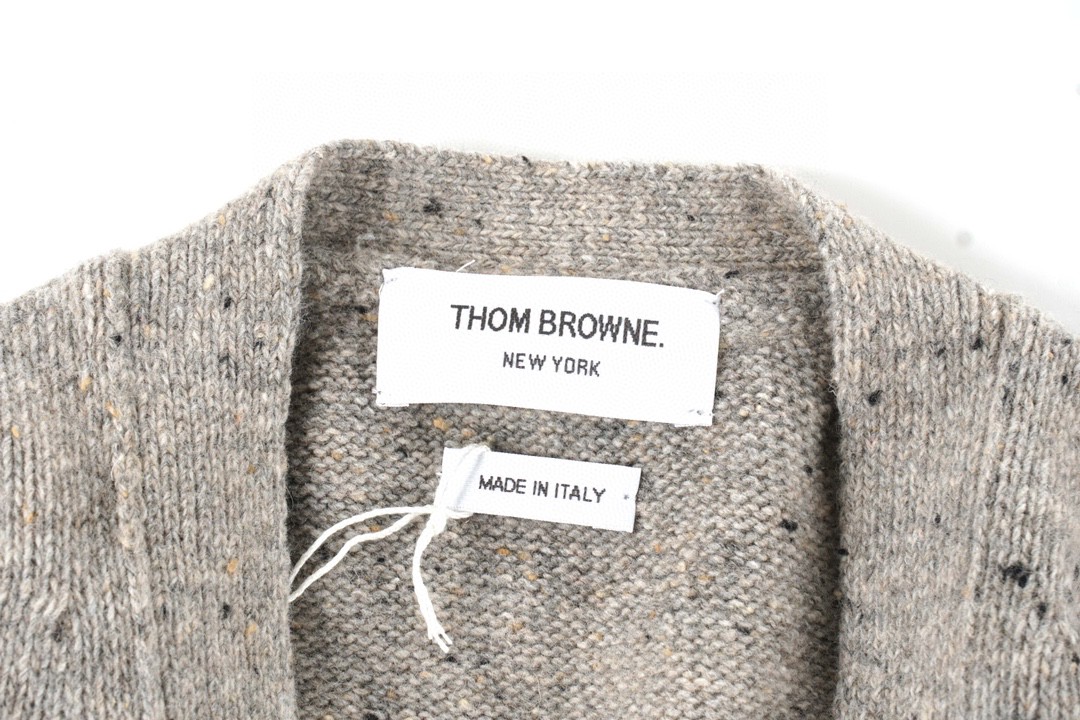 Thom Browne 条纹提花羊毛衫 燕麦灰 针织衫 开衫 毛衣 外套 长袖 男女同款 