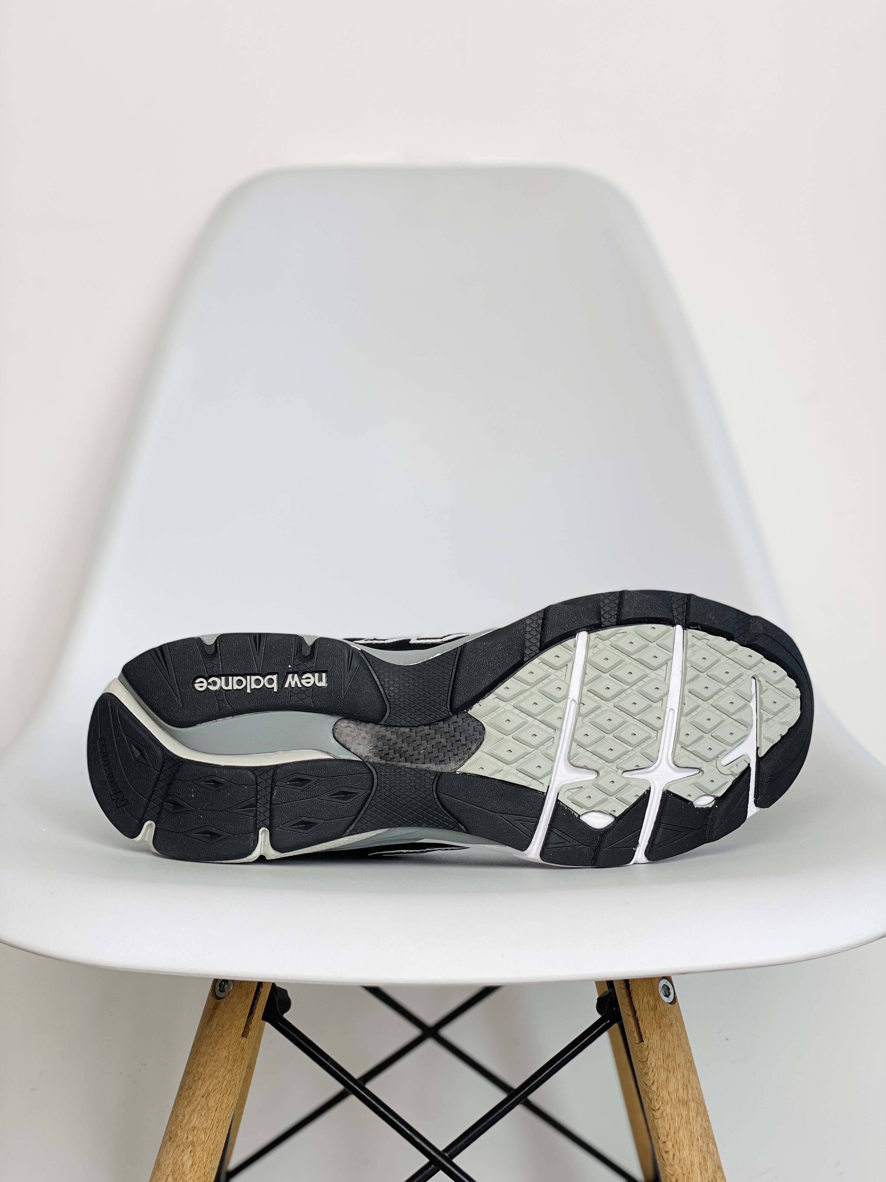 New Balance 990 V3 Kith Black 黑色 低筒 复古跑鞋 休闲鞋 板鞋 运动鞋 男鞋 女鞋 M990BK3