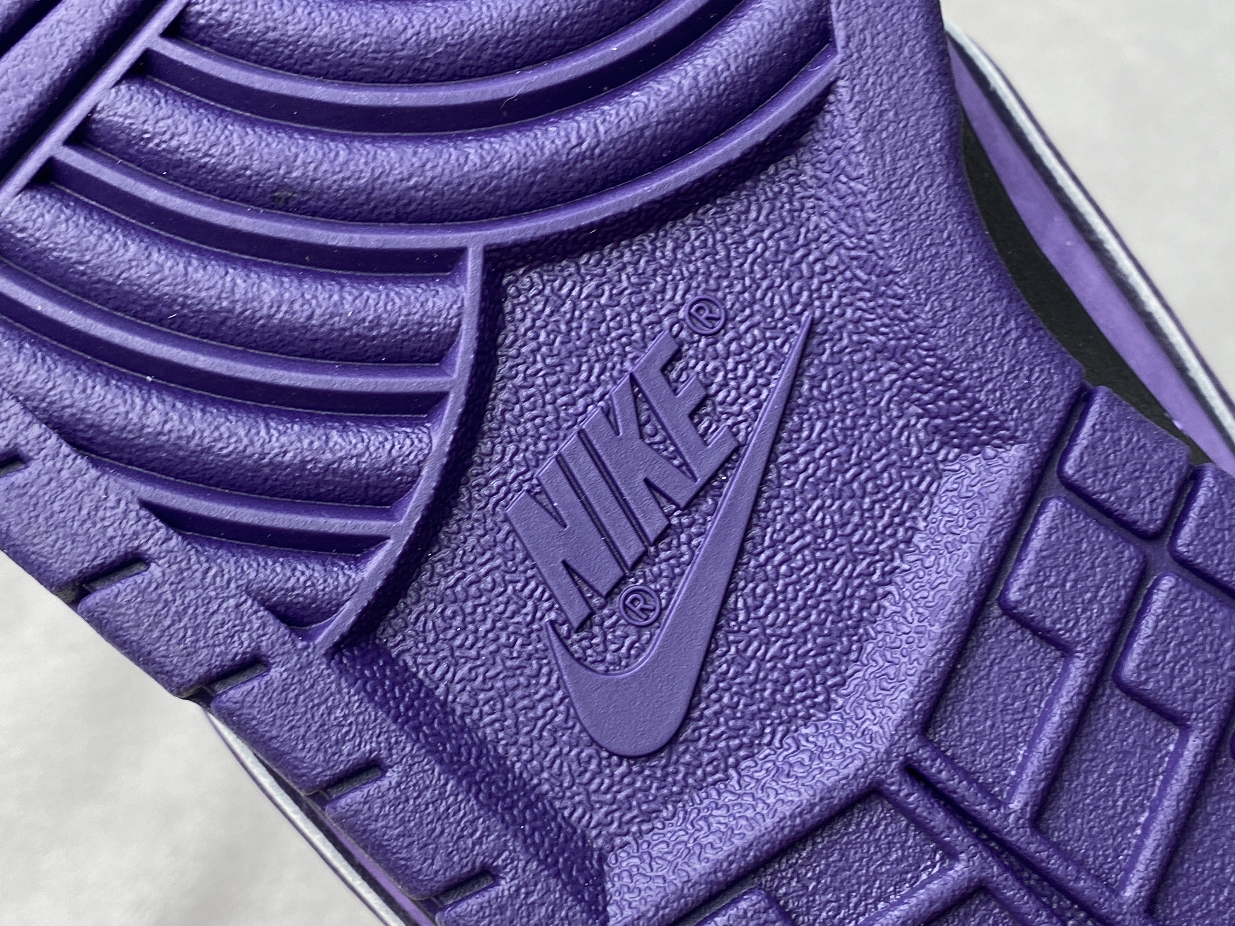  Concepts x SB Dunk Low Pro OG QS "Purple Lobster" 紫龙虾 低筒 复古板鞋 休闲鞋 男鞋 女鞋 BV1310-555