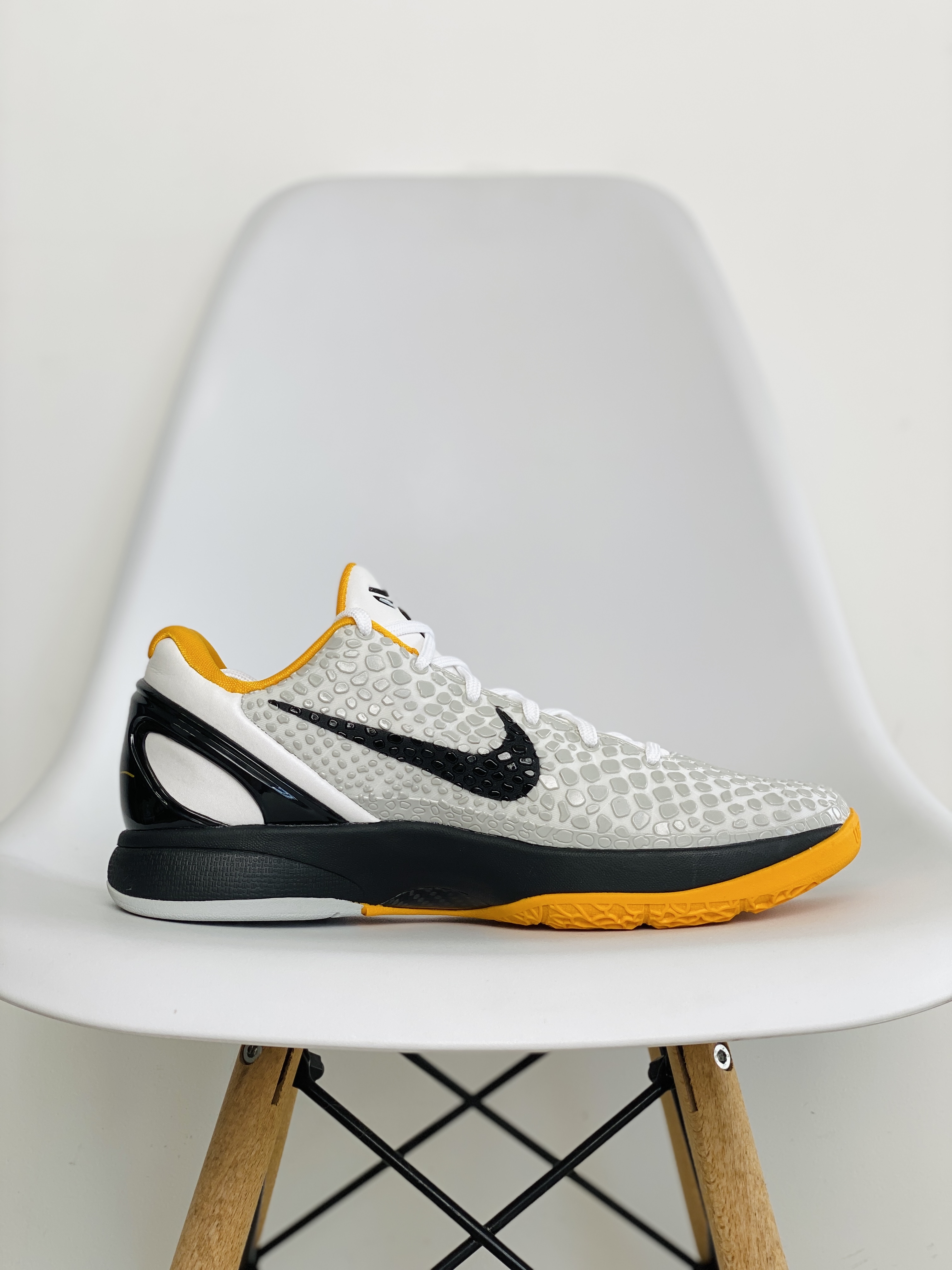 S2外贸 KOBE6 White Del Sol 季後賽 2021復刻 前掌氣墊 科比 6 低筒 球鞋 籃球鞋 實戰鞋 前後氣墊 真碳板 男鞋 CW2190-100