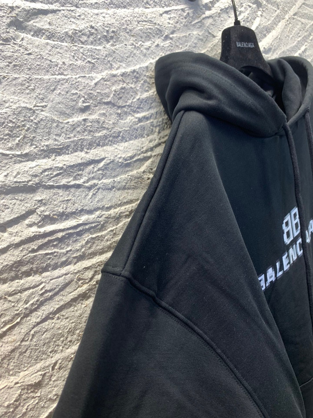 Balenciaga Bb Pixel 字母Logo 黑色 连帽卫衣 套头卫衣 长袖 秋冬 男女同款 578135TKVI81070